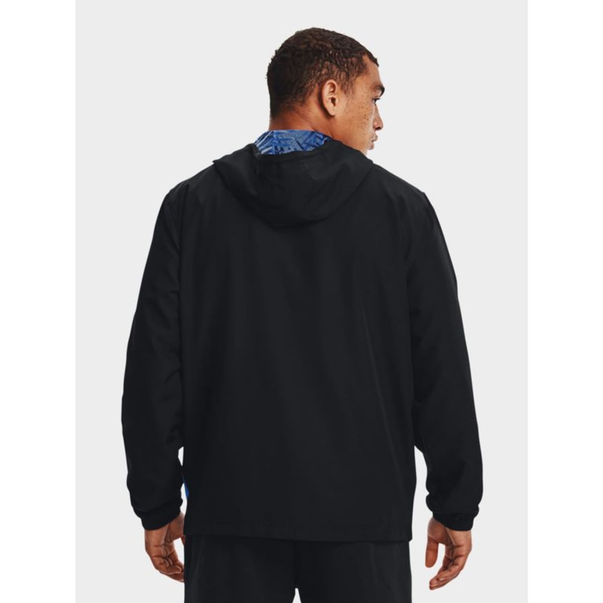 

Bluza, kurtka Under Armour M 1370346 (kolor Czarny. Niebieski)