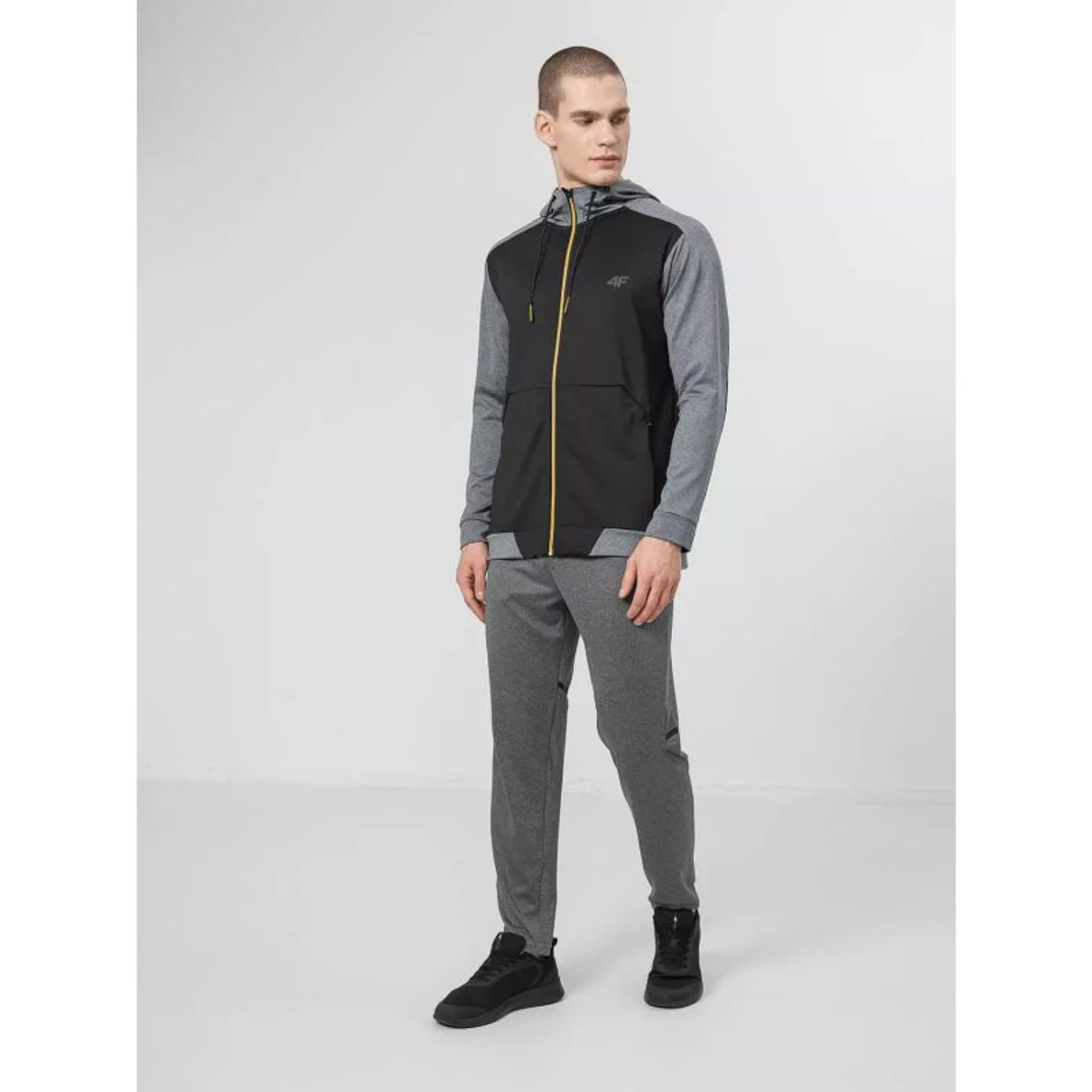

Bluza funkcyjna 4F M H4Z22-BLMF010 (kolor Czarny. Szary/Srebrny)