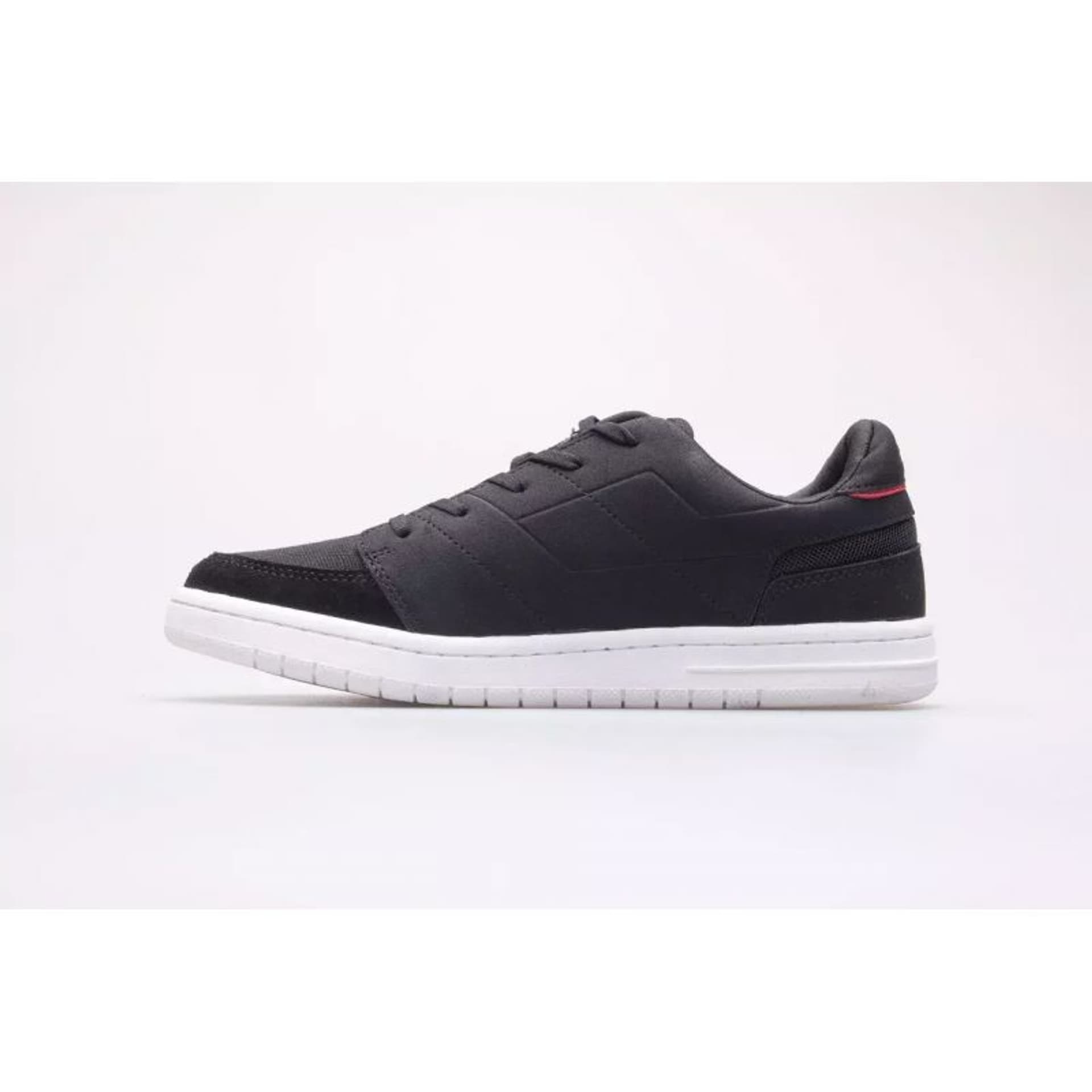

Buty 4F Jr JAW22-FLOWM010 (kolor Czarny)
