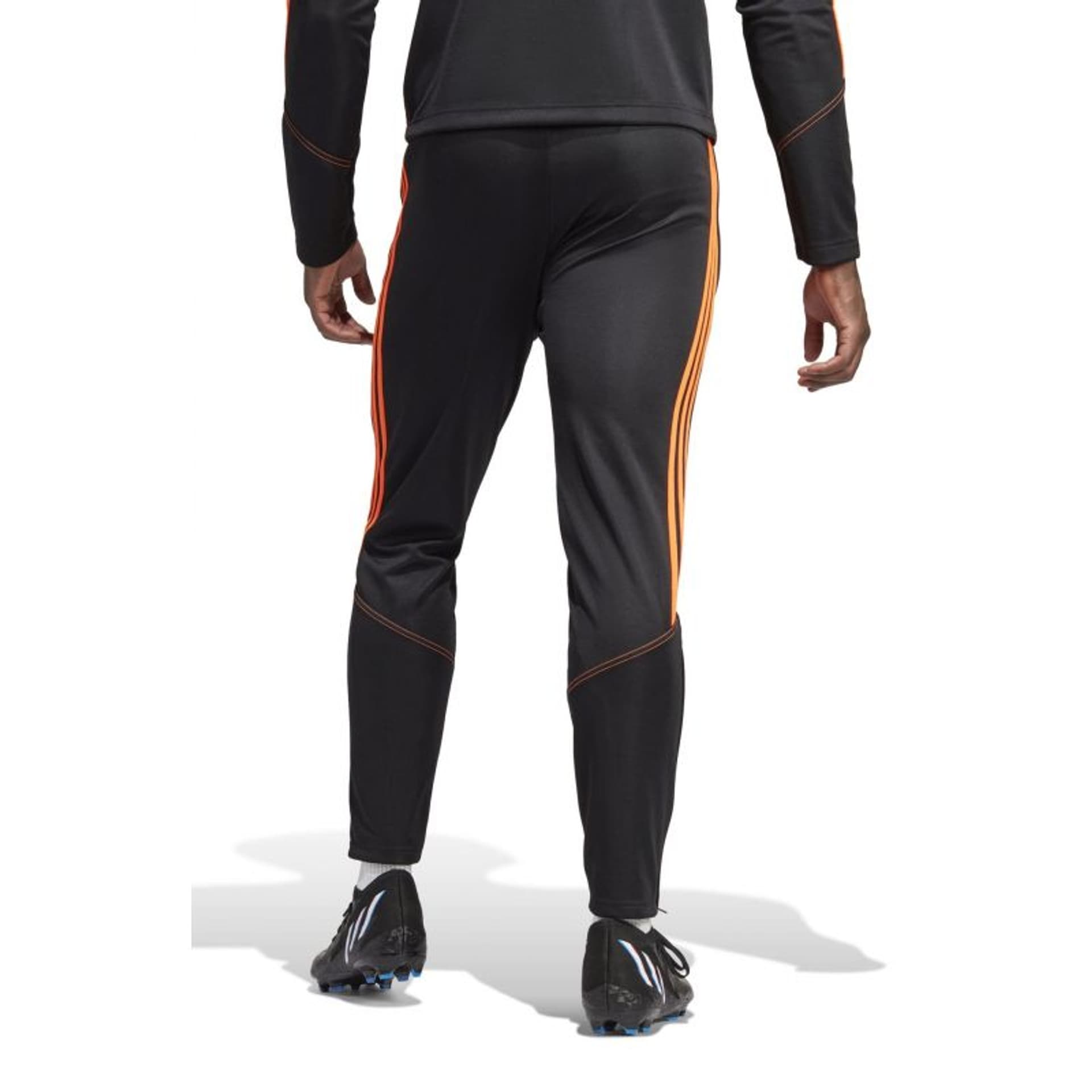

Spodnie adidas Tiro 23 M (kolor Czarny, rozmiar L (183cm))