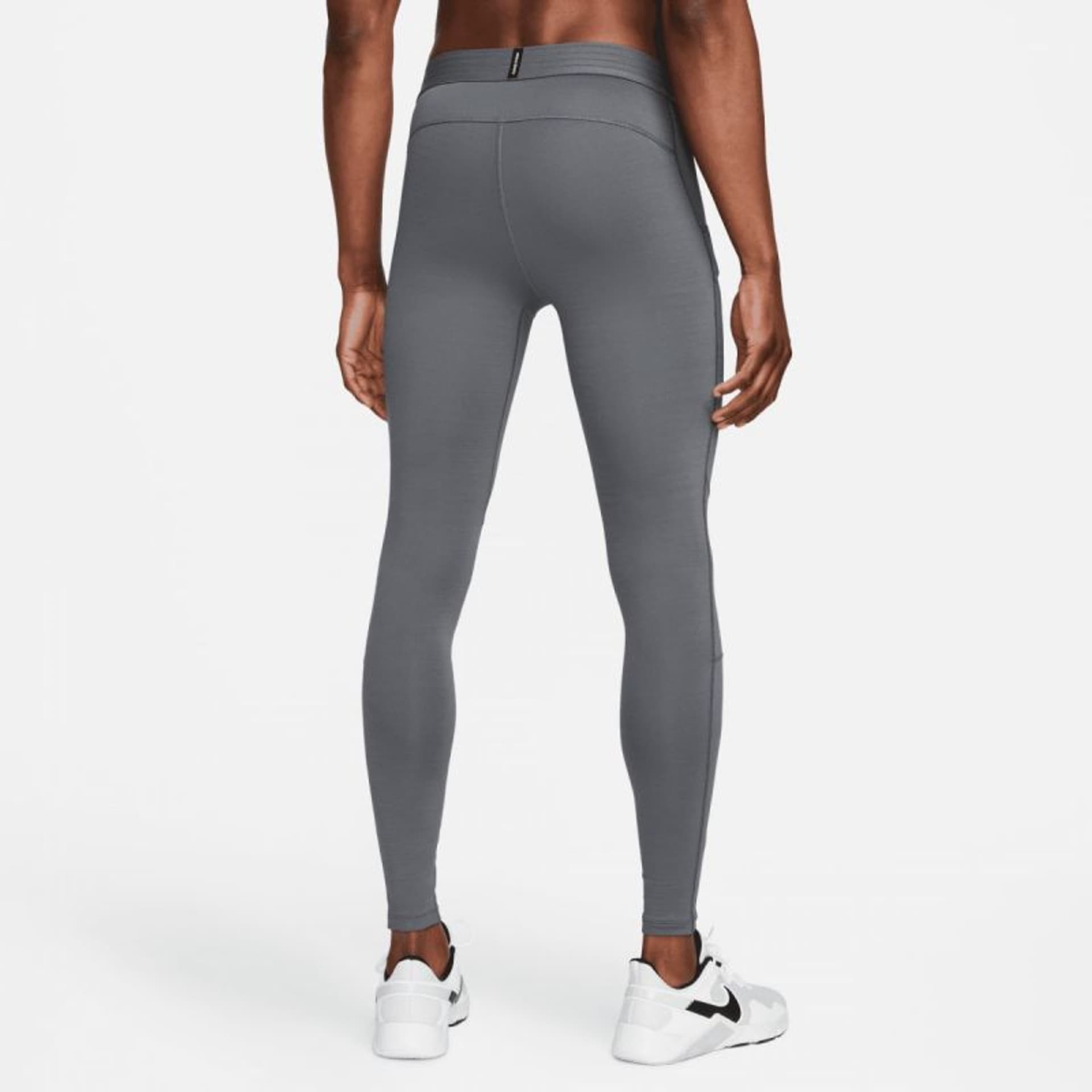 

Koszulka Nike Pro Warm M DQ6607 (kolor Szary/Srebrny, rozmiar S)