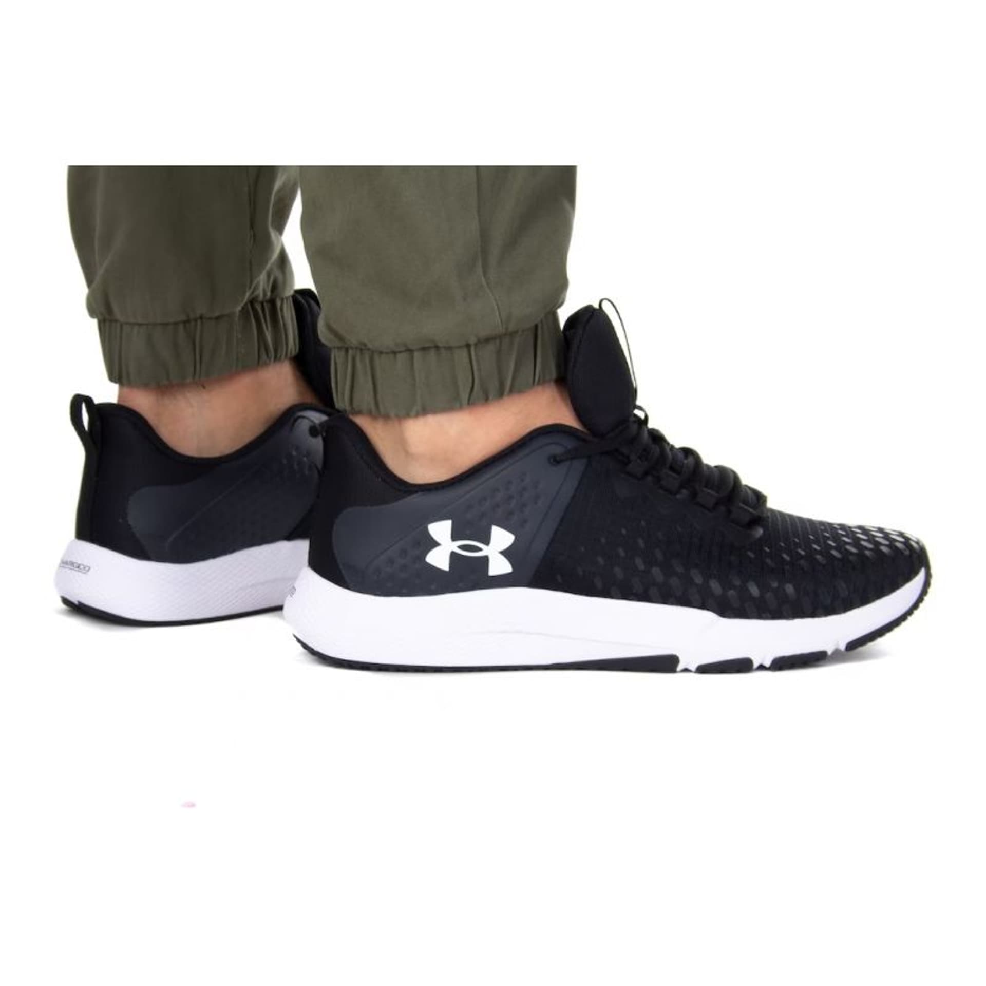

Buty Under Armour Charged Engage 2 M (kolor Czarny, rozmiar 45)