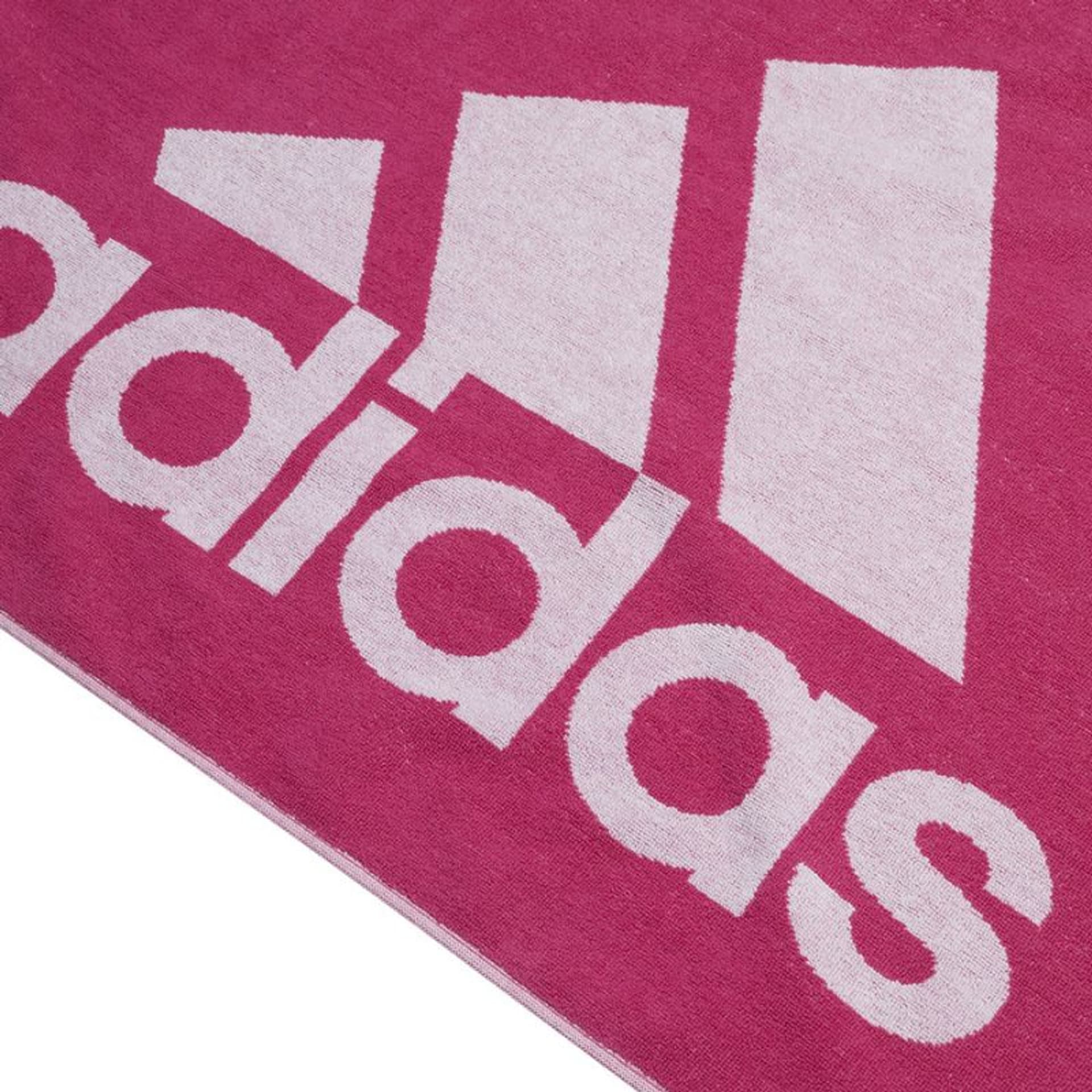 

Ręcznik adidas Towel (kolor Różowy)