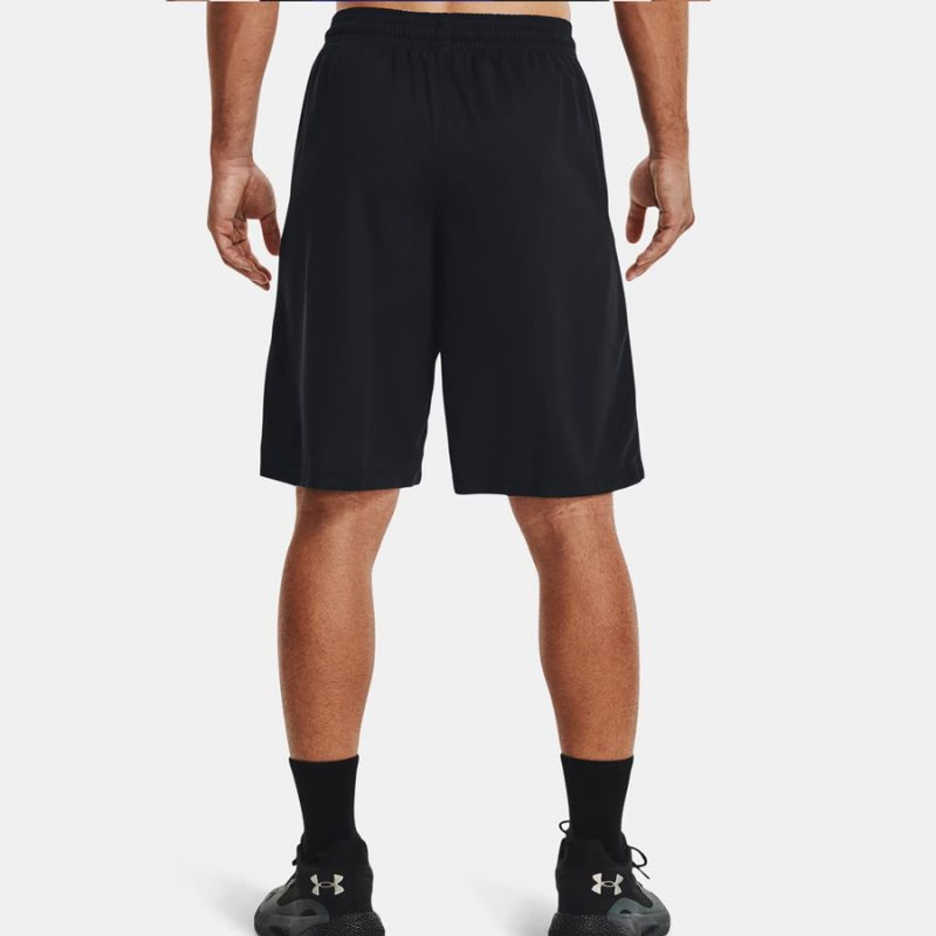 

Spodenki Under Armour Perimeter 11'' Short M 1370222 (kolor Czarny, rozmiar M)