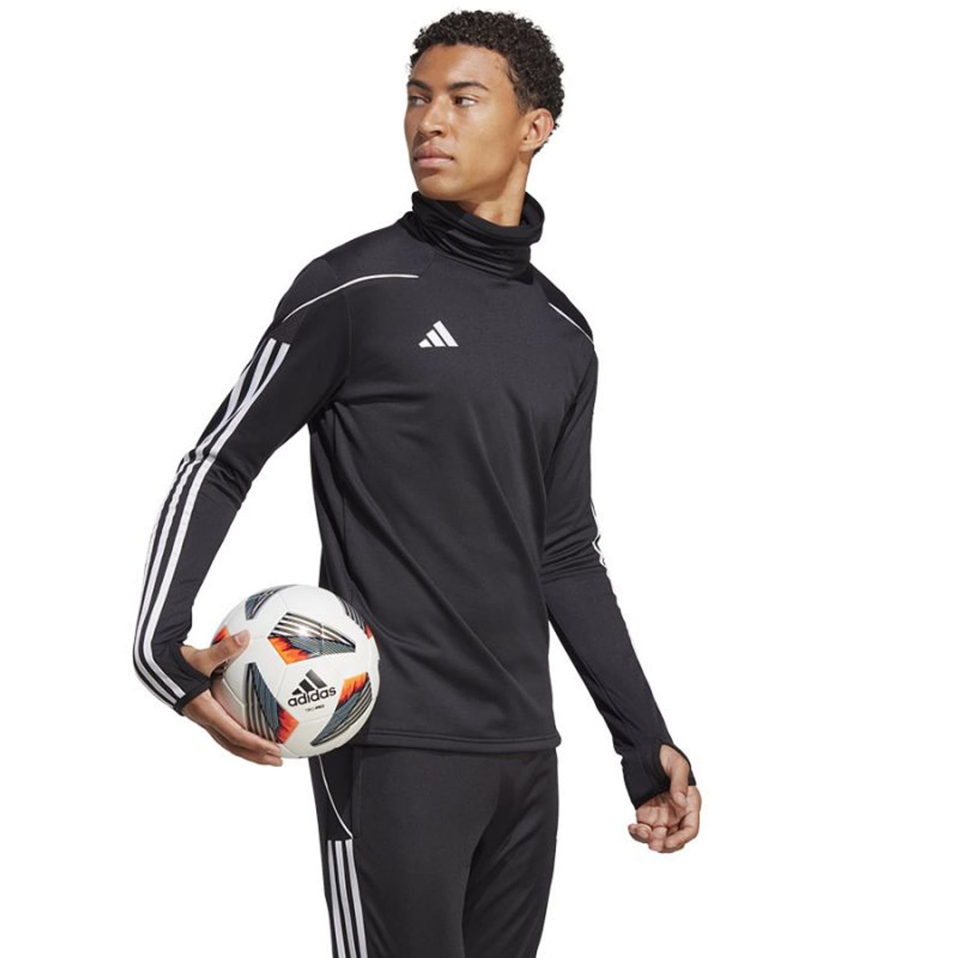 

Bluza adidas Tiro 23 Warm Top M (kolor Czarny, rozmiar L)
