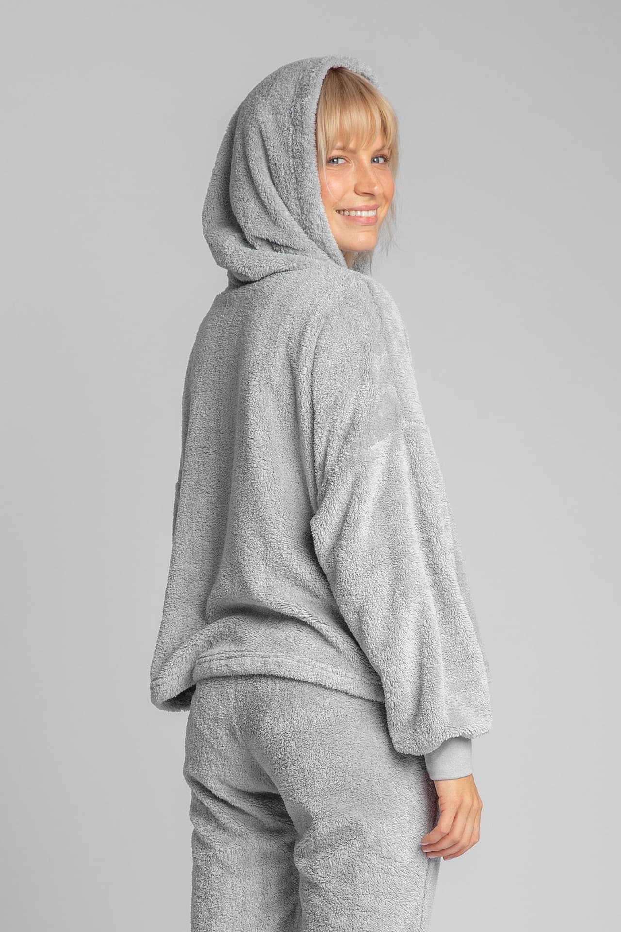 

LA003 Pluszowa bluza z kapturem - popielaty (kolor jasny szary, rozmiar L/XL)