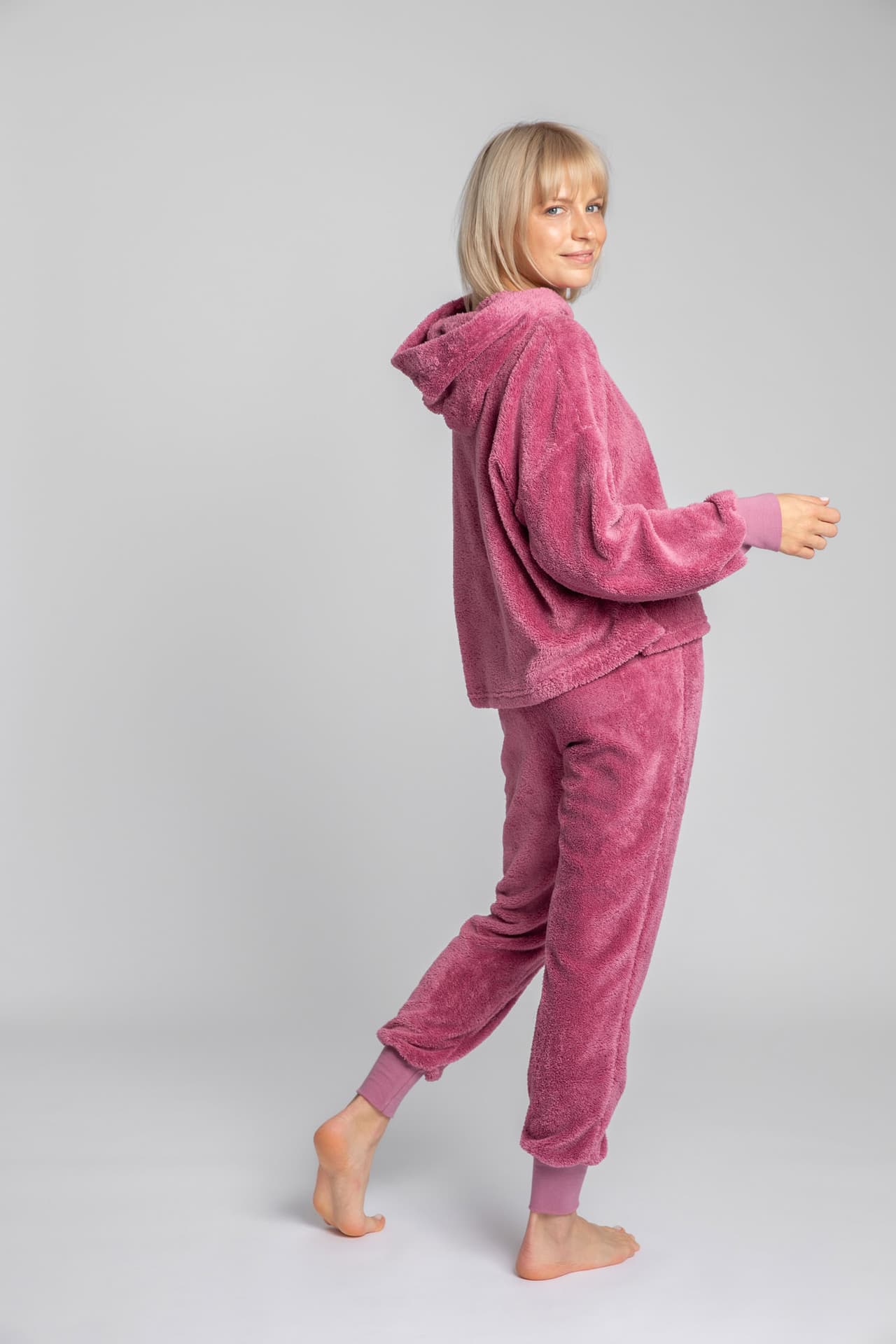 

LA003 Pluszowa bluza z kapturem - wrzosowy (kolor wrzos, rozmiar 2XL/3XL)