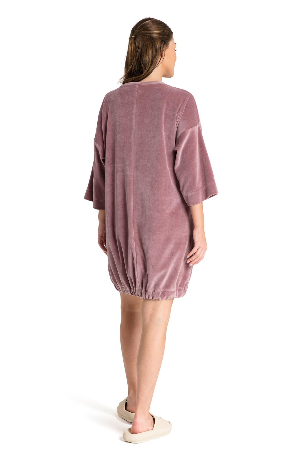 

LA083 Welurowa tunika wiązana na dole - brudny róż (kolor brudny róż, rozmiar 2XL/3XL)