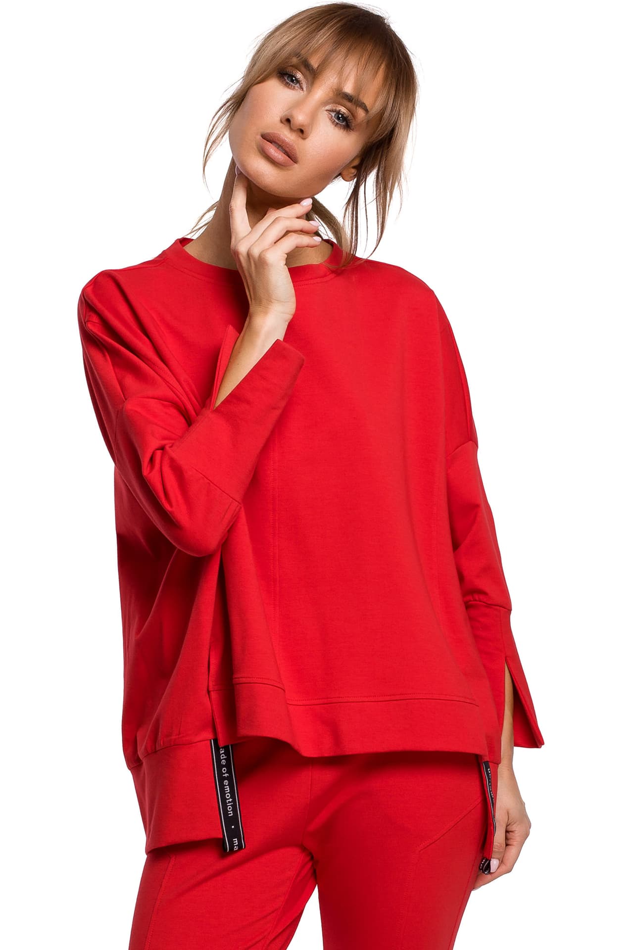 

M491 Bluza z rozcięciami na bokach i lampasem - czerwona (kolor czerwony, rozmiar 2XL/3XL)