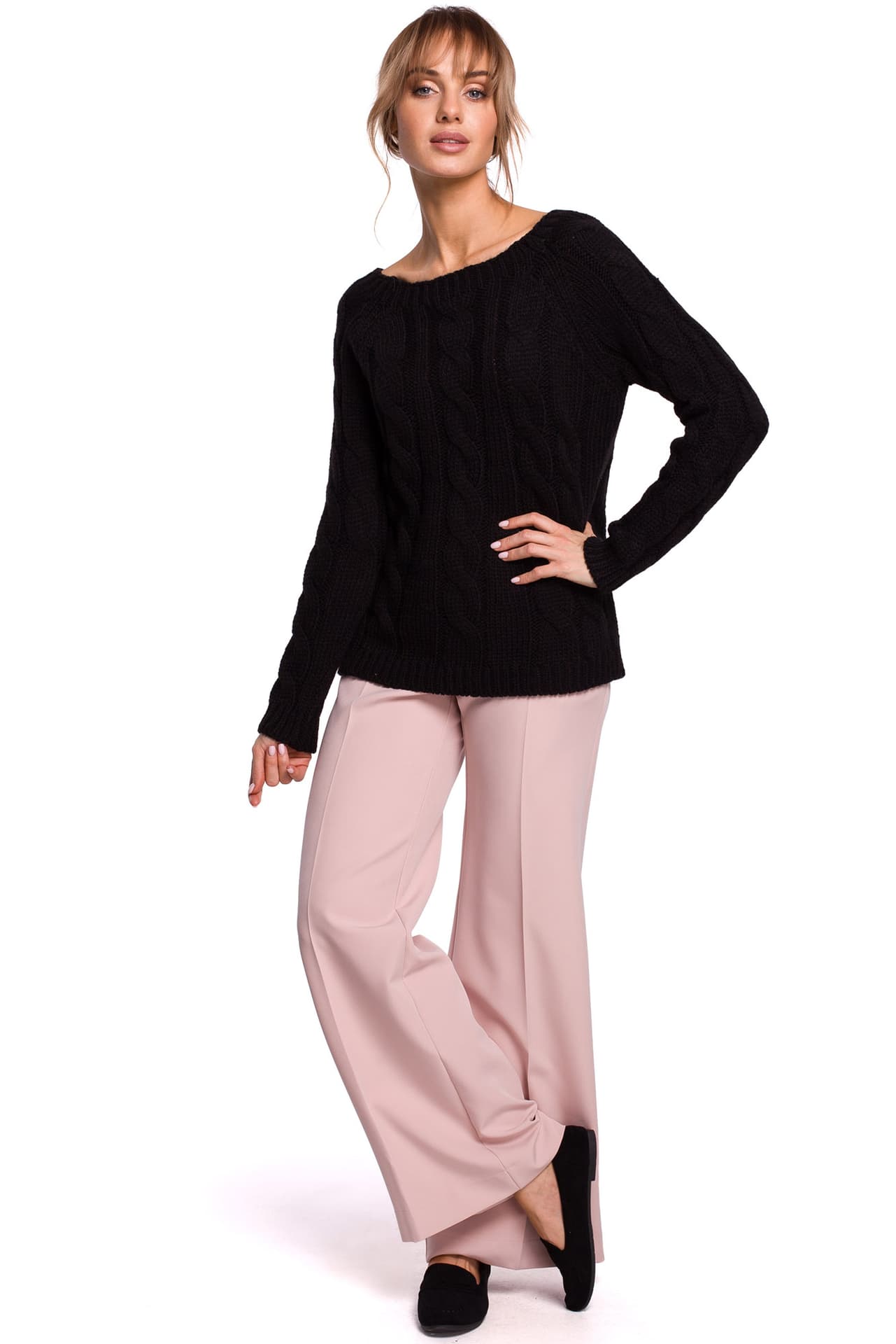 

M511 Sweter z warkoczowym splotem i dekoltem w łódke - czarny (kolor czarny, rozmiar L/XL)