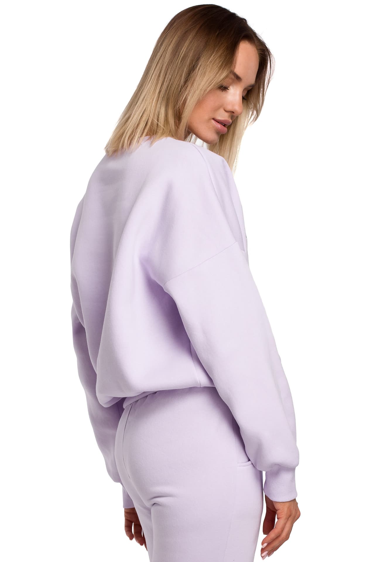 

M536 Bluza szeroka z haftem - liliowa (kolor lila, rozmiar L/XL)
