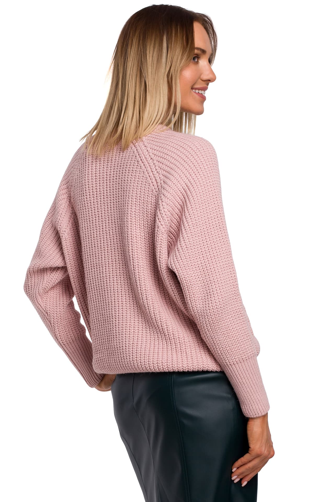 

M537 Sweter prążek pod szyję - różowy (kolor róż, rozmiar L/XL)