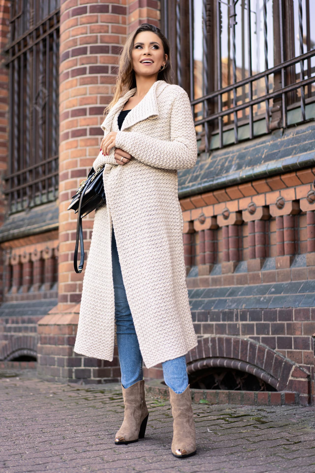 

Mayamino Nude sweter-płaszczyk (kolor nude, rozmiar, Kolor nude/rozmiar one size