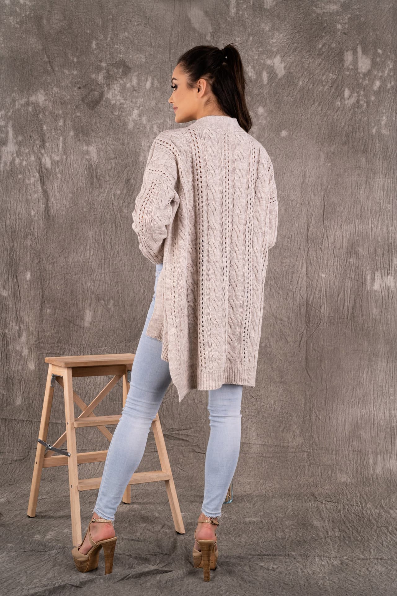 

Mistira Beige sweter (kolor beżowy, rozmiar, Kolor beżowy/rozmiar one size