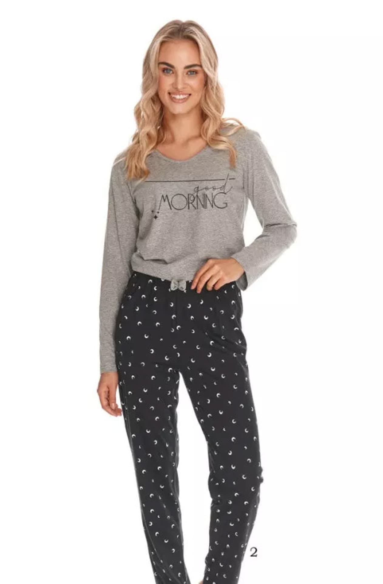 

PIŻAMA TARO 2556 ANA AW22 (kolor szary-fiolet, rozmiar L)