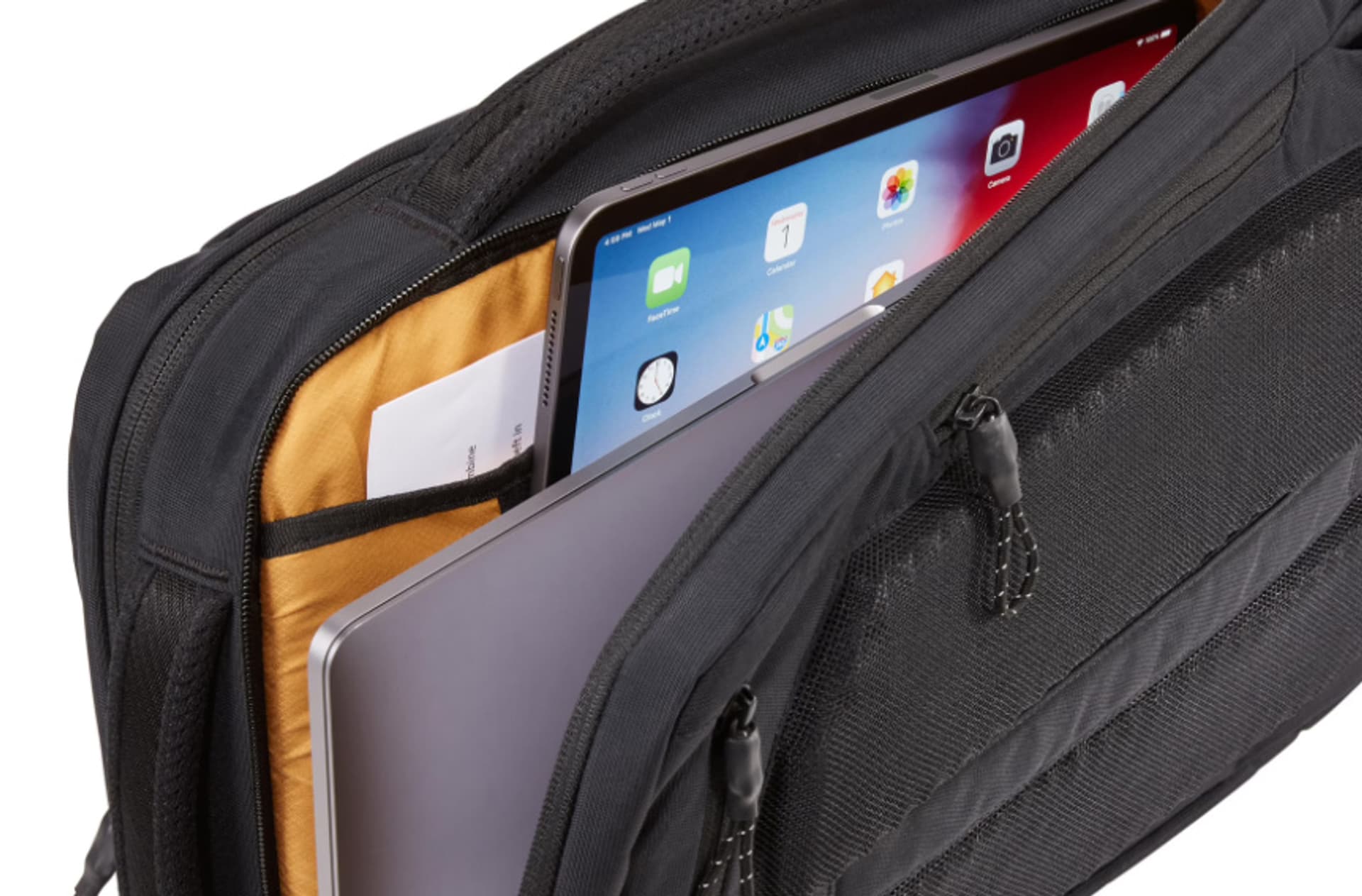 

Thule Paramount, zamiennie plecak lub torba na laptopa 15.6", kolor: czarny