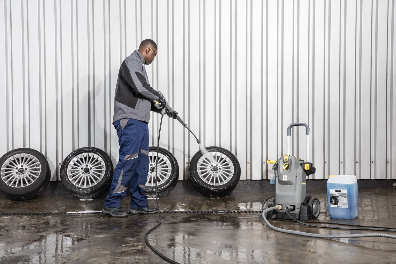 

Myjka ciśnieniowa KARCHER HD 6/15 M Plus