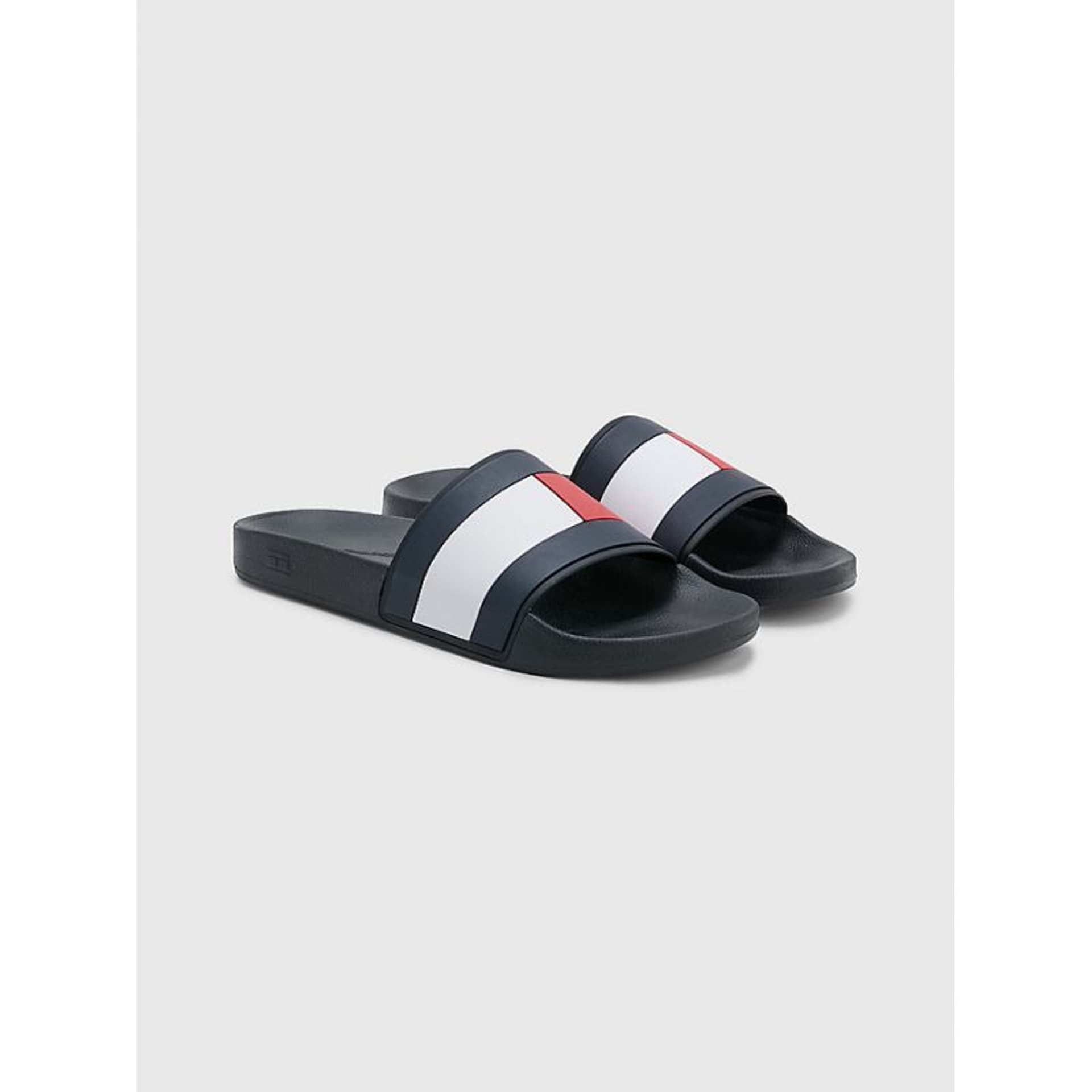 

Klapki Tommy Hilfiger Rubber ht Flag Pool M FM0FN (kolor Granatowy, rozmiar 44)