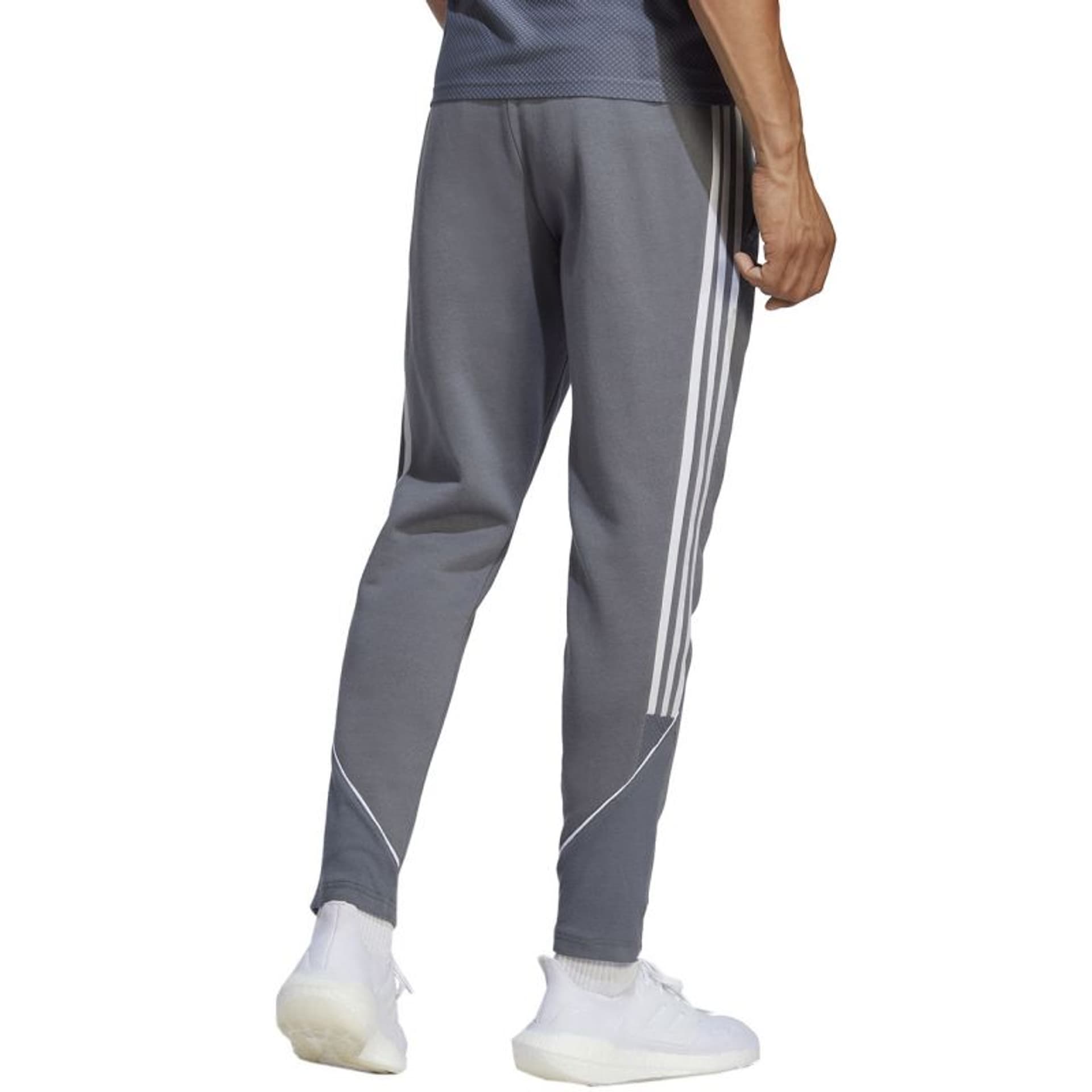 

Spodnie adidas Tiro 23 League Sweat Tracksuit M (kolor Szary/Srebrny, rozmiar S)