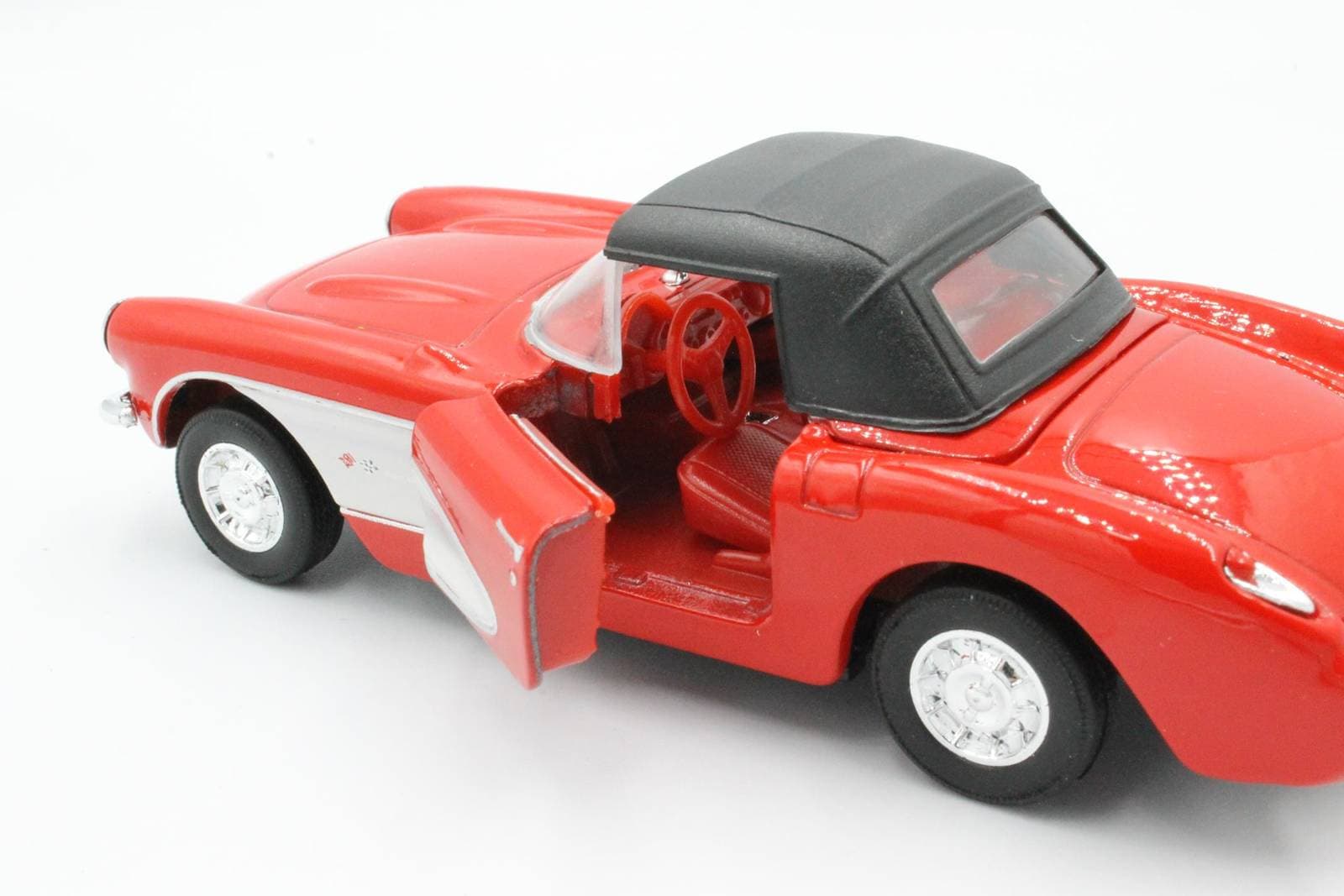 

SAMOCHÓD AUTO METAL WELLY 1957 Chevrolet Corvette