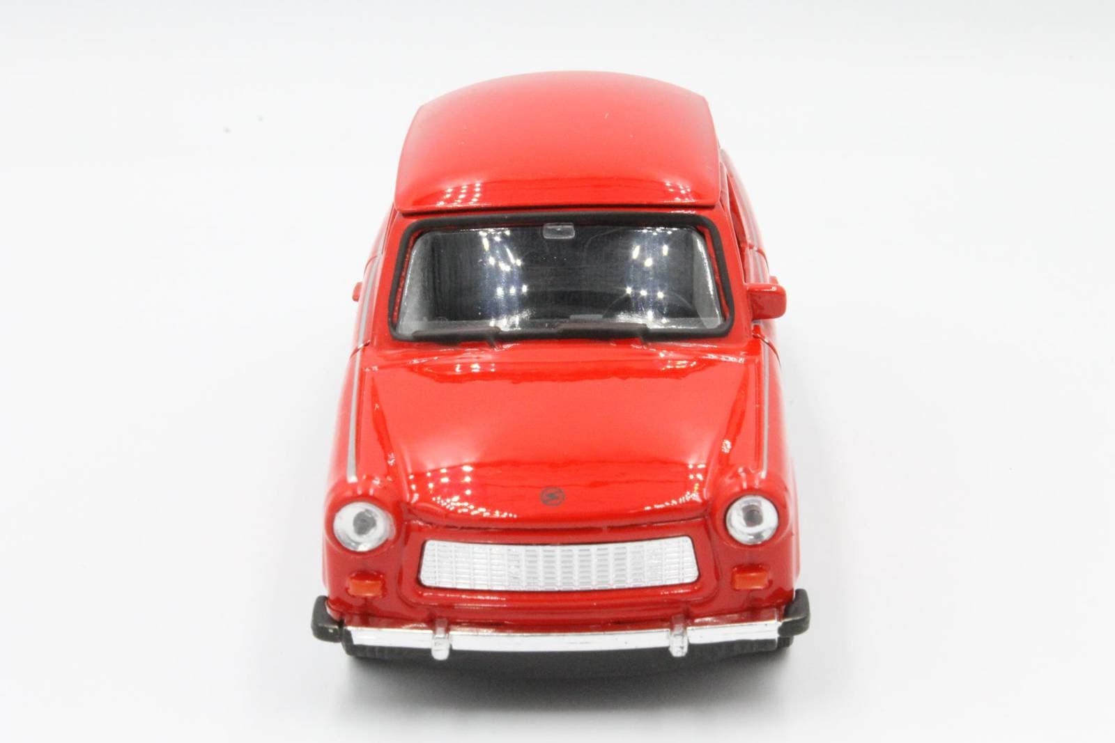 

SAMOCHÓD METALOWY AUTO METAL WELLY Trabant 601