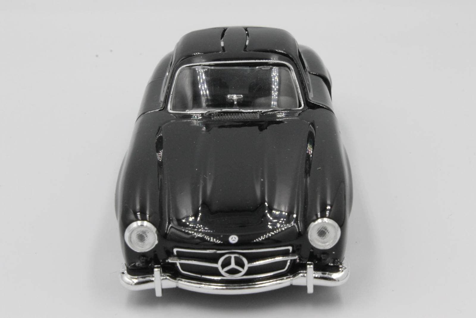 

METALOWE AUTO SAMOCHÓD WELLY Mercedes-Benz 300 SL