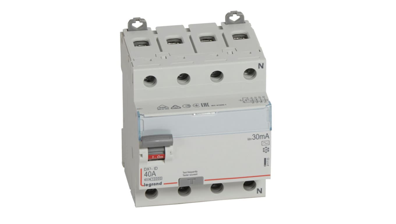 

Wyłącznik różnicowoprądowy 4P 40A 0,03A typ AC P304 DX3 411703