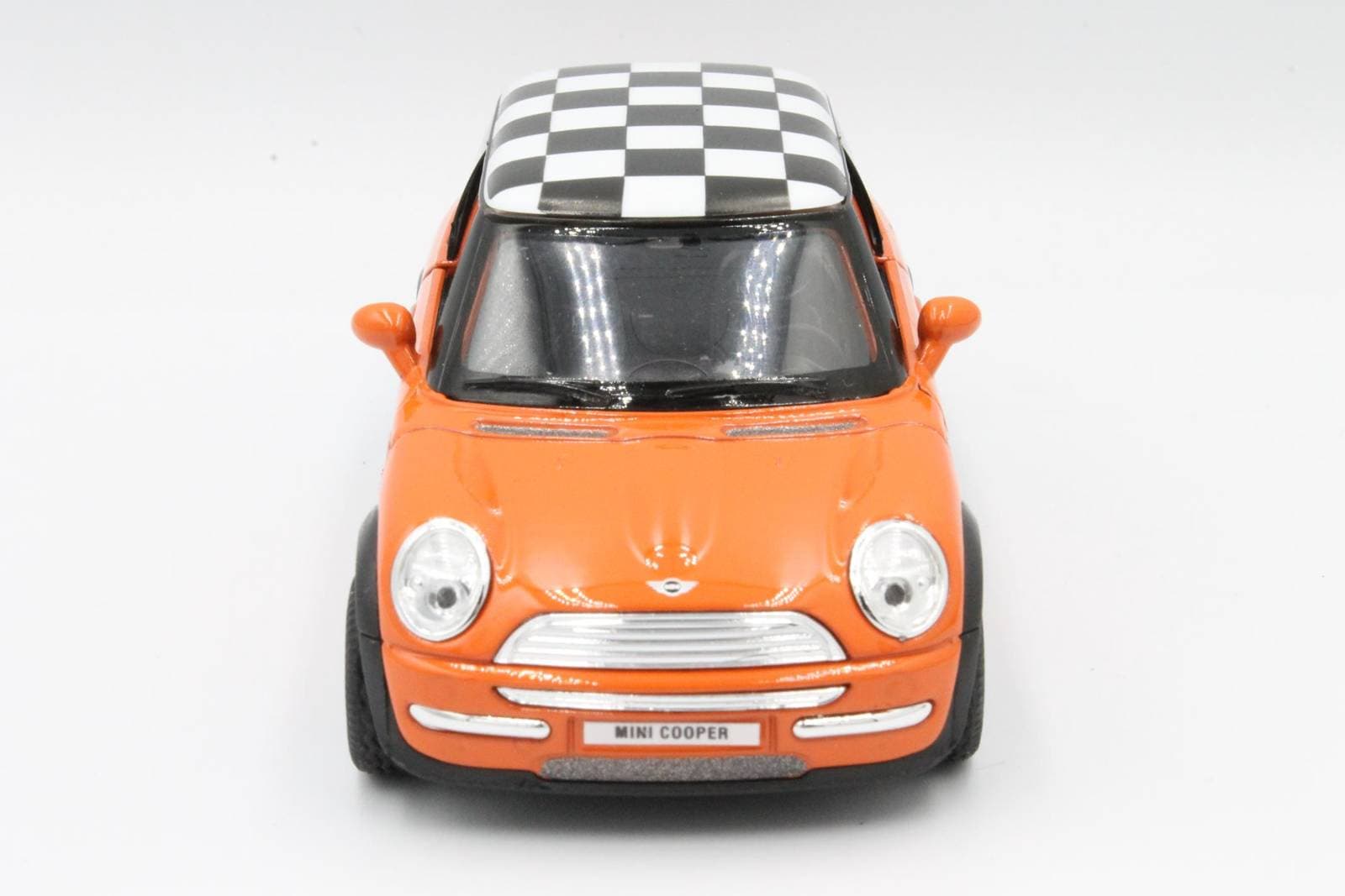 

METALOWE AUTO SAMOCHÓD METAL WELLY MINI COOPER