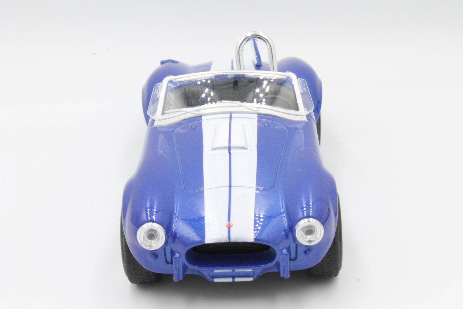 

METALOWE AUTO WELLY 1965 Shelby Cobra 427 S/C