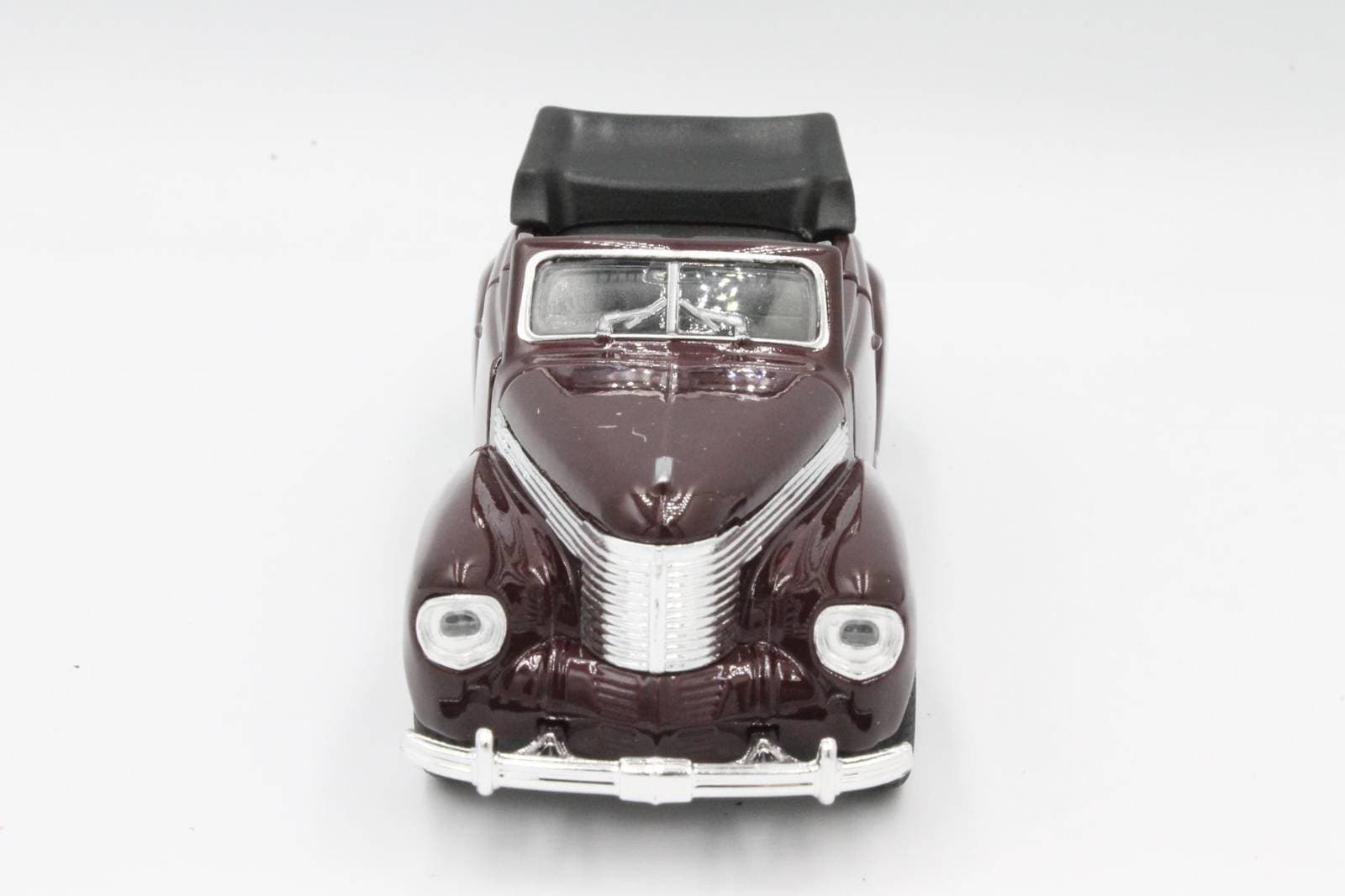 

METAL AUTO SAMOCHÓD WELLY 1938 Opel Kapitan Cabrio