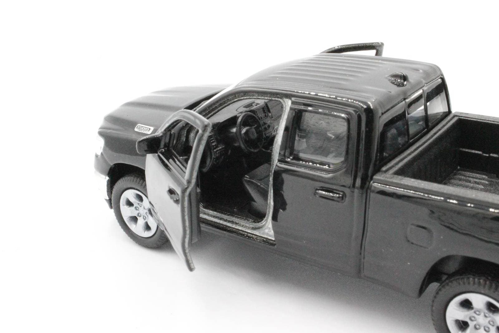 

MODEL METALOWY WELLY AUTO 2019 Ram 1500 1:34
