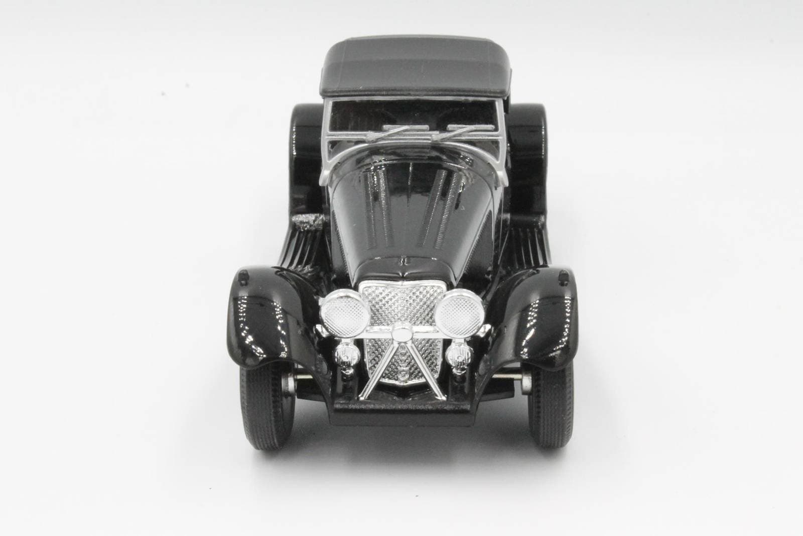 

METALOWE AUTO SAMOCHÓD METAL WELLY SS Jaguar 100