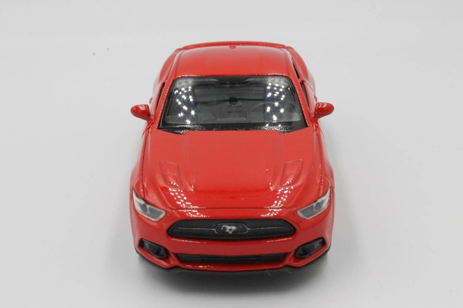 

MODEL METALOWY WELLY 2015 Ford Mustang GT 1:34