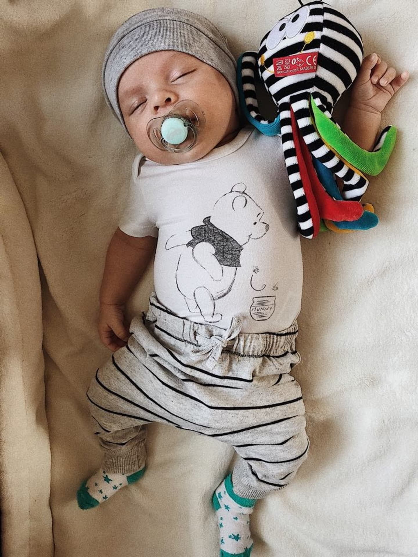 

Grzechotka ośmiornica biało-czarna Moms Care