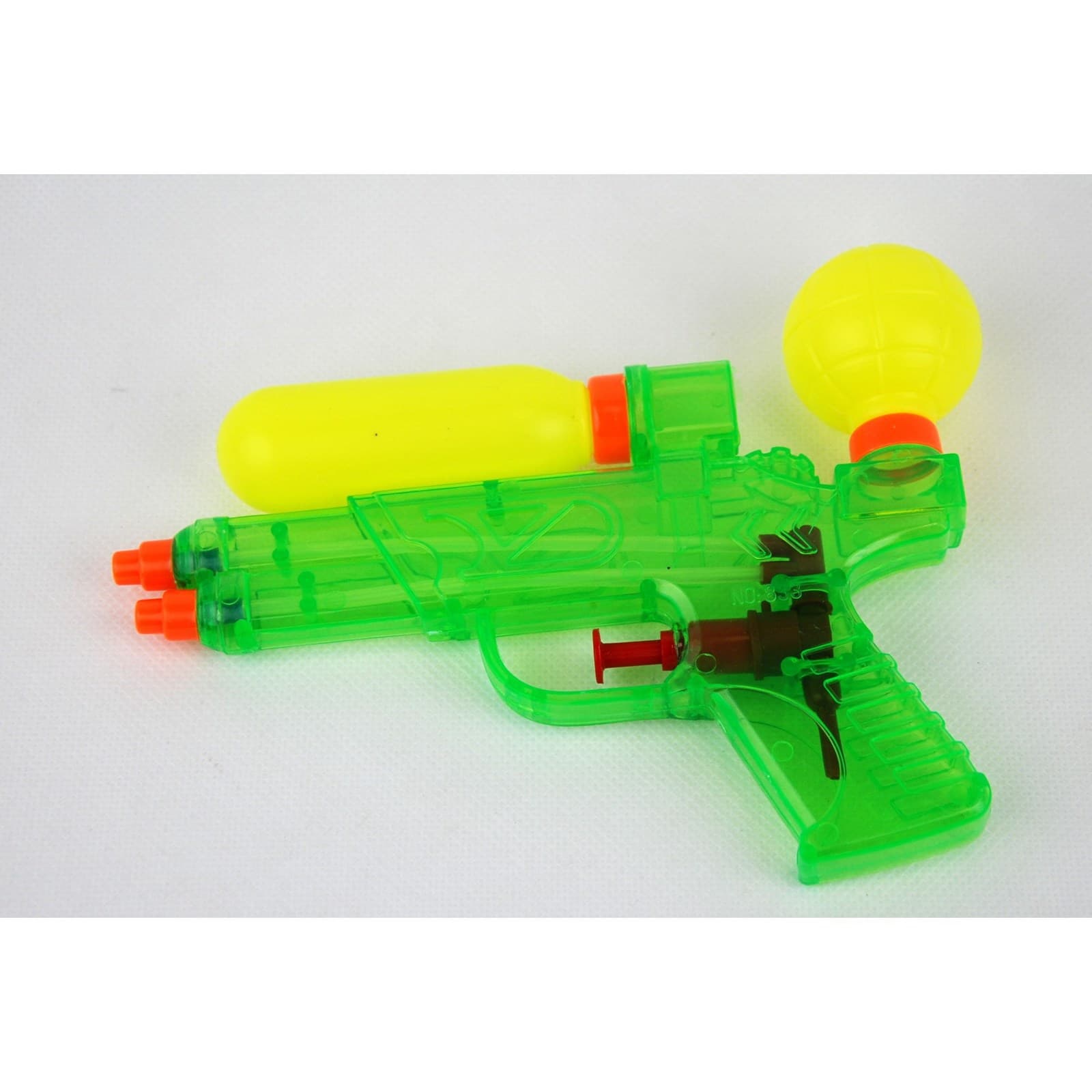 

PISTOLET NA WODĘ W FOLII