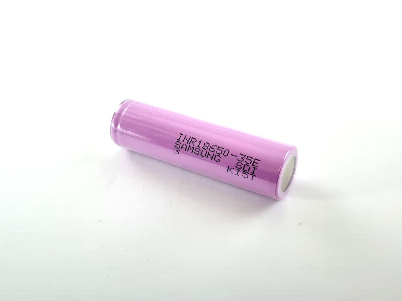

AKUMULATOR SAMSUNG OGNIWO 3500mAh INR18650-35E PODNIESIONY PLUS