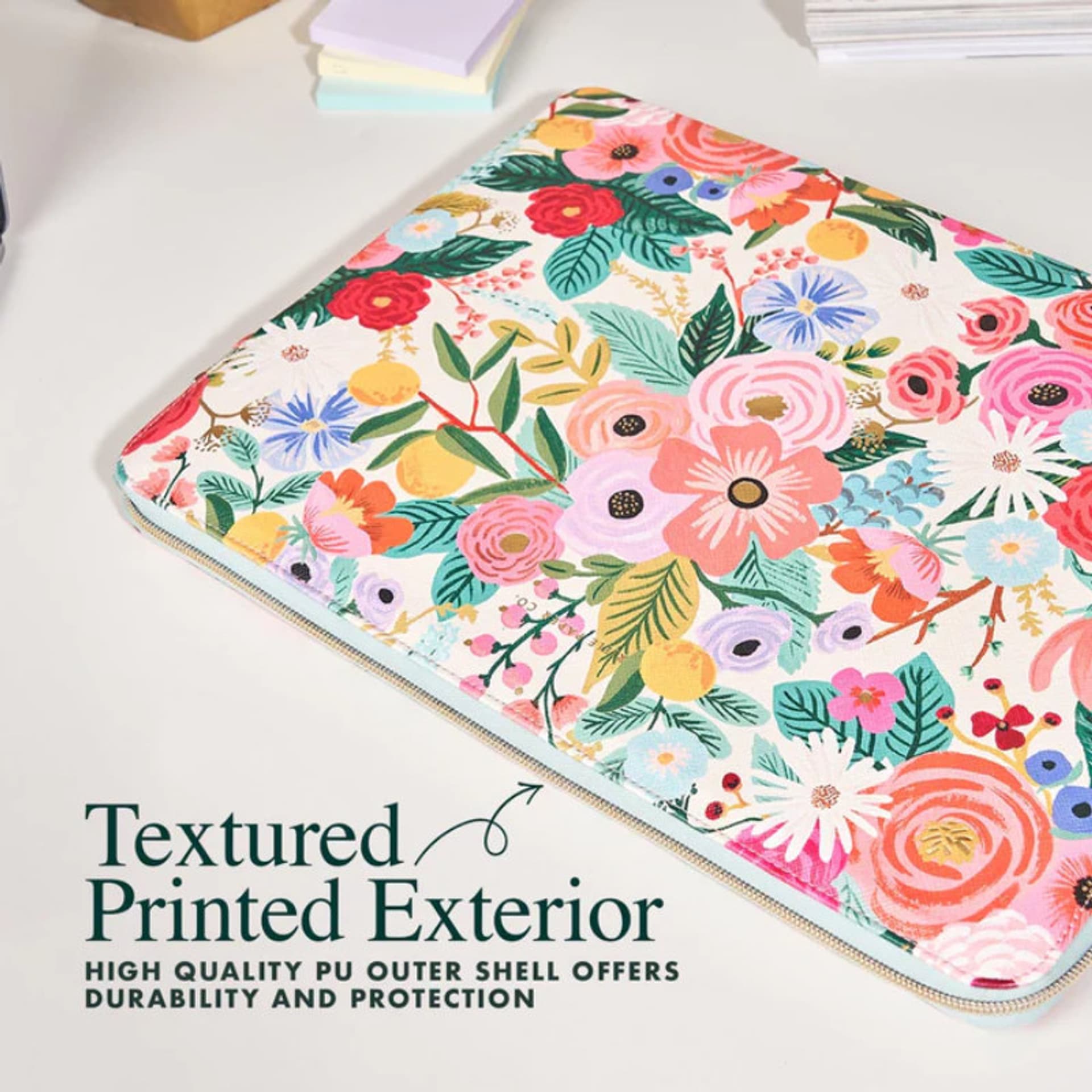 

Rifle Paper Laptop Sleeve - Pokrowiec MacBook Pro 15" / Laptop 15,6” (Garden Party Blush)