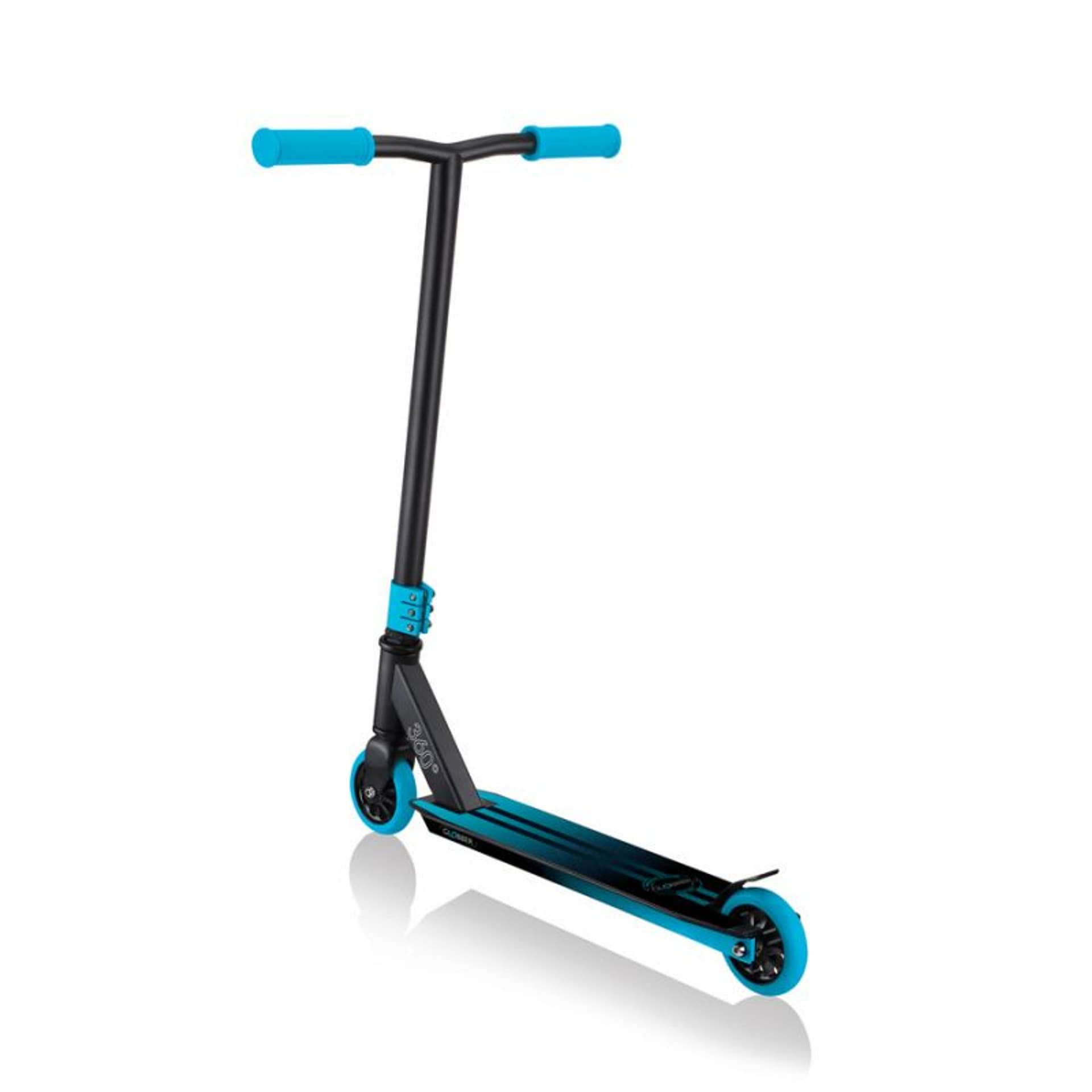 

Hulajnoga wyczynowa Globber STUNT GS 360 / (kolor Niebieski)