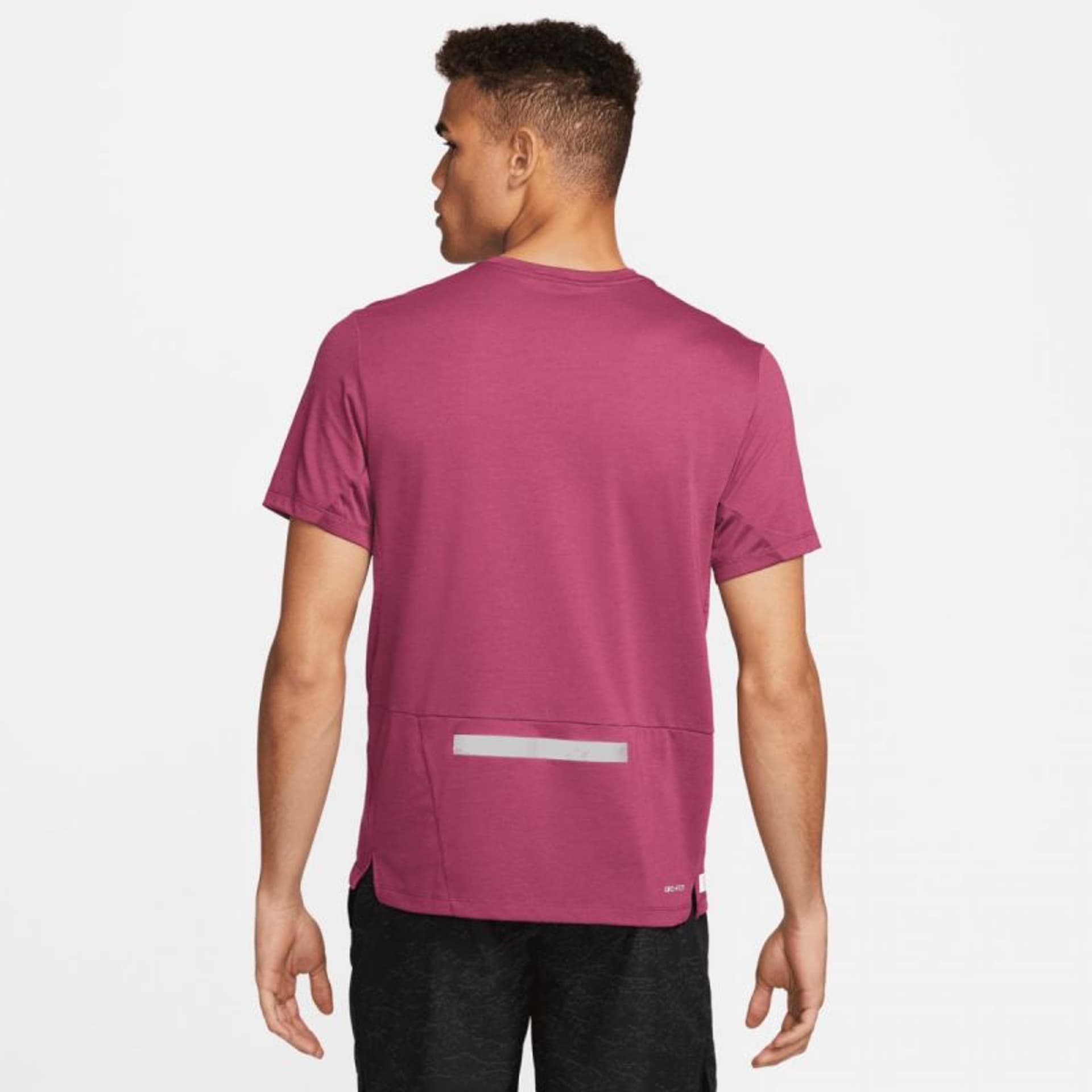 

Koszulka Nike Dri-FIT Run Division Rise 365 M DV9299 (kolor Czerwony, rozmiar M)