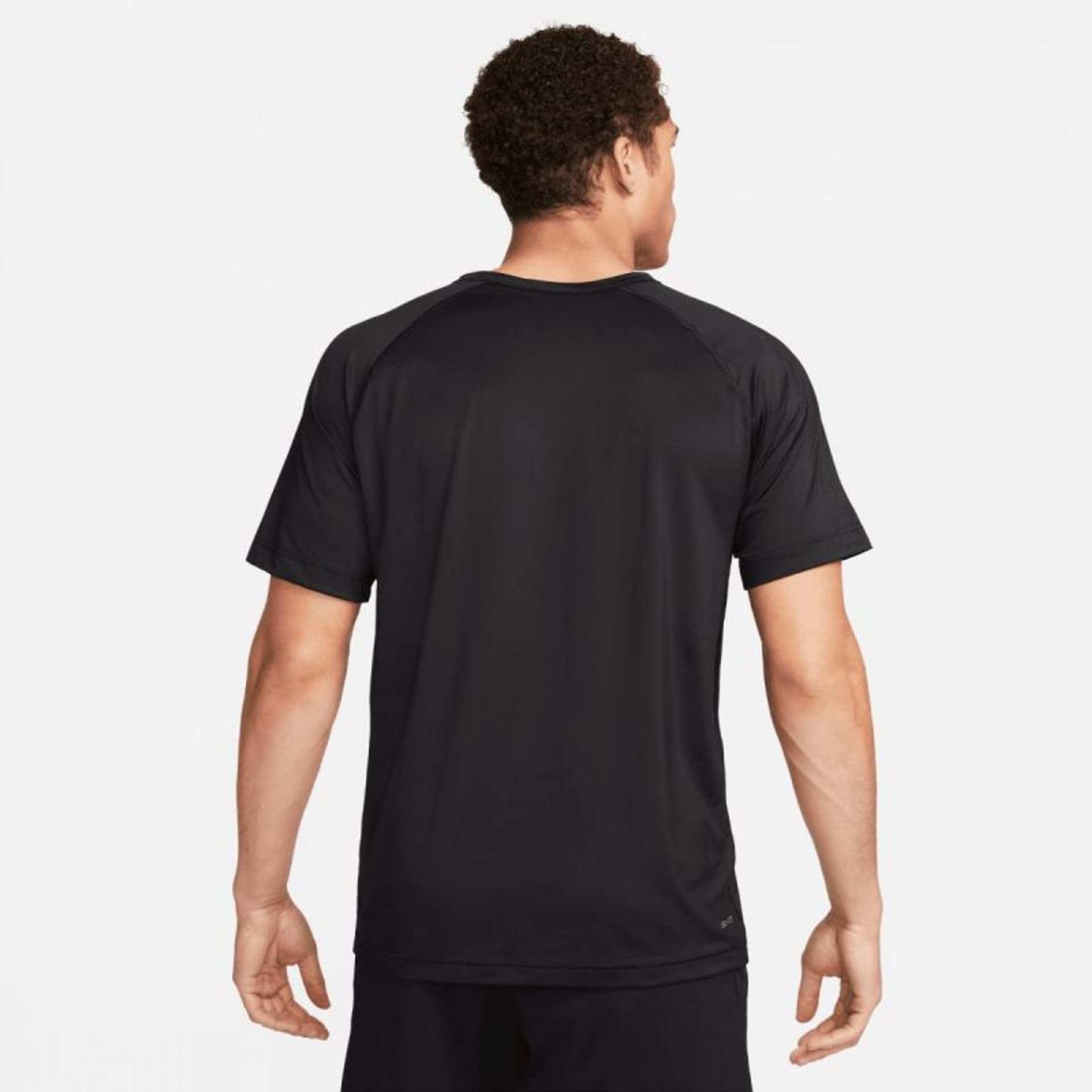 

Koszulka Nike Dri-FIT Ready M DV9815 (kolor Czarny, rozmiar L)