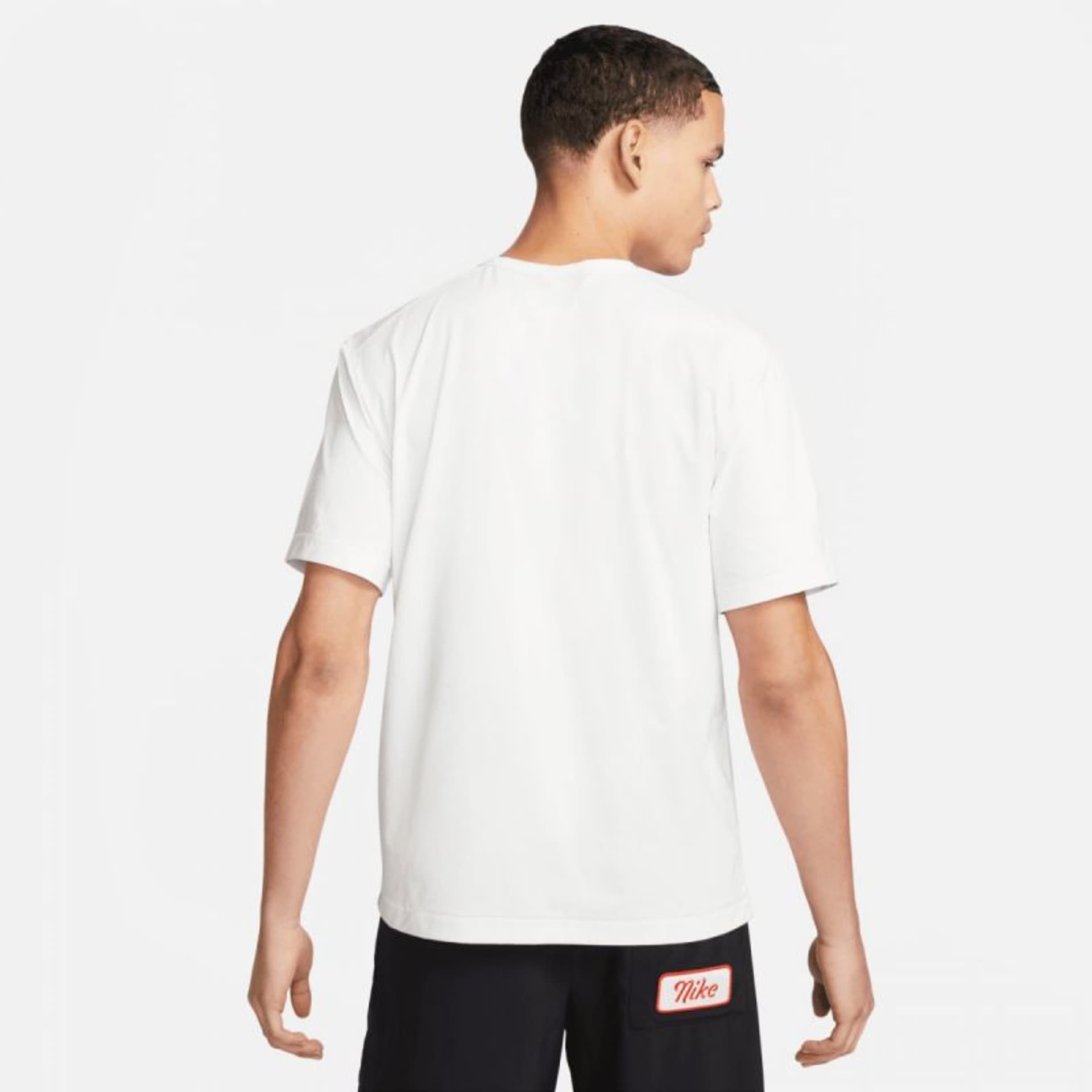 

Koszulka Nike Dri-FIT UV Hyverse M DV9817 (kolor Biały, rozmiar M)