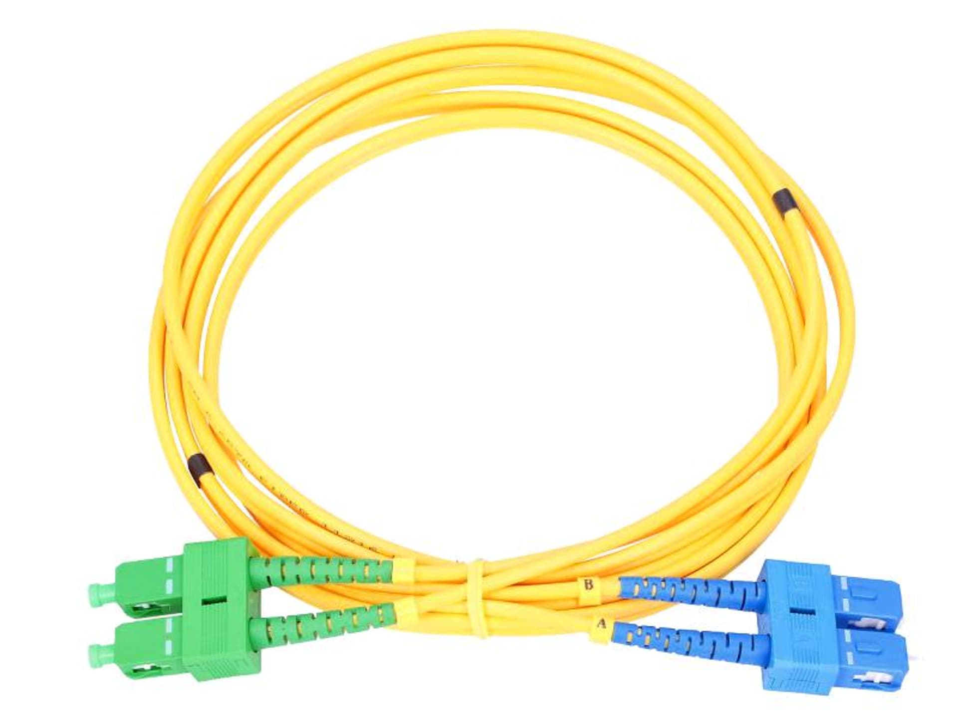 

CBF Patchcord SC/PC-SC/APC SM duplex G.652D 10m