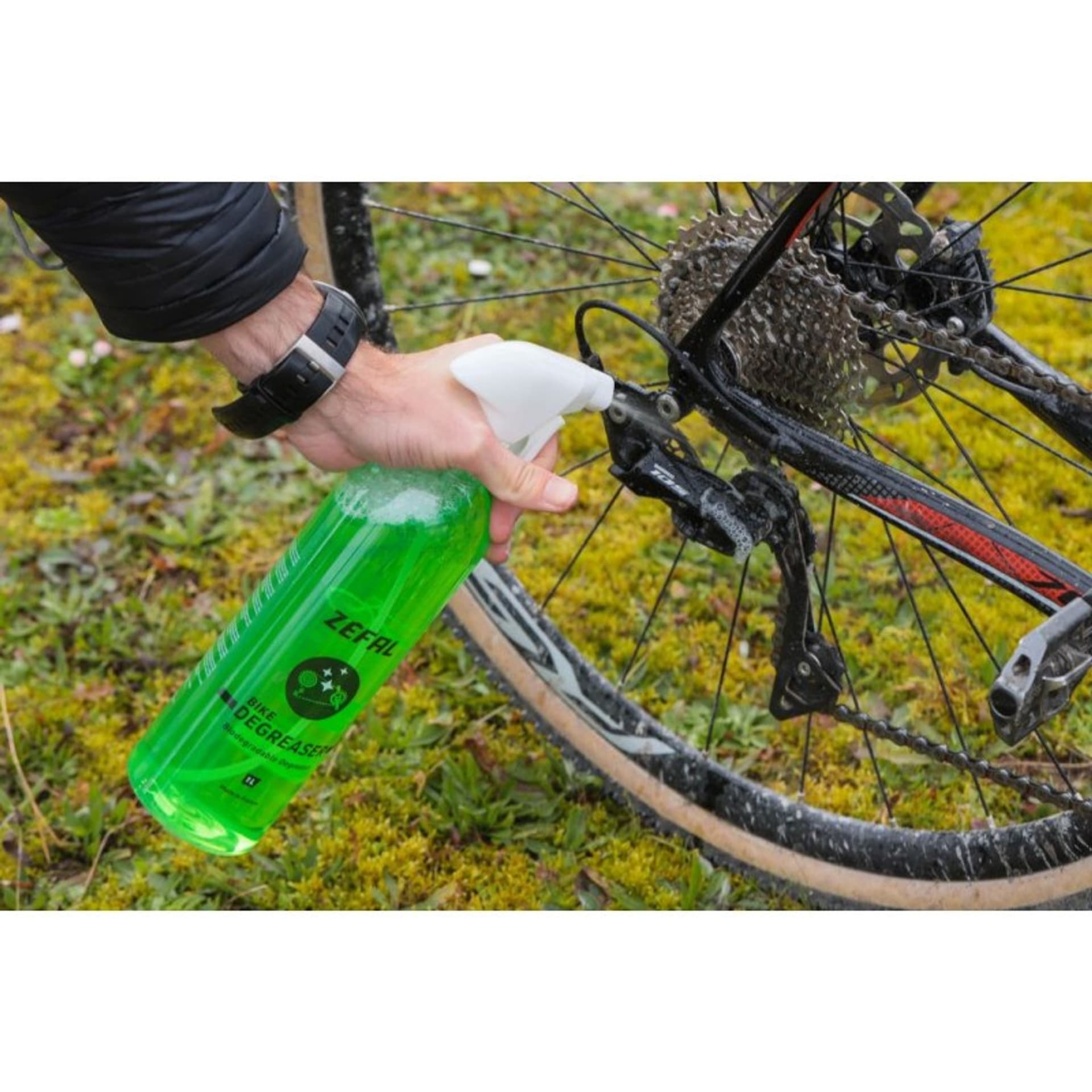 

Płyn czyszczący ZEFAL Bike Bio Degreaser - 1 L