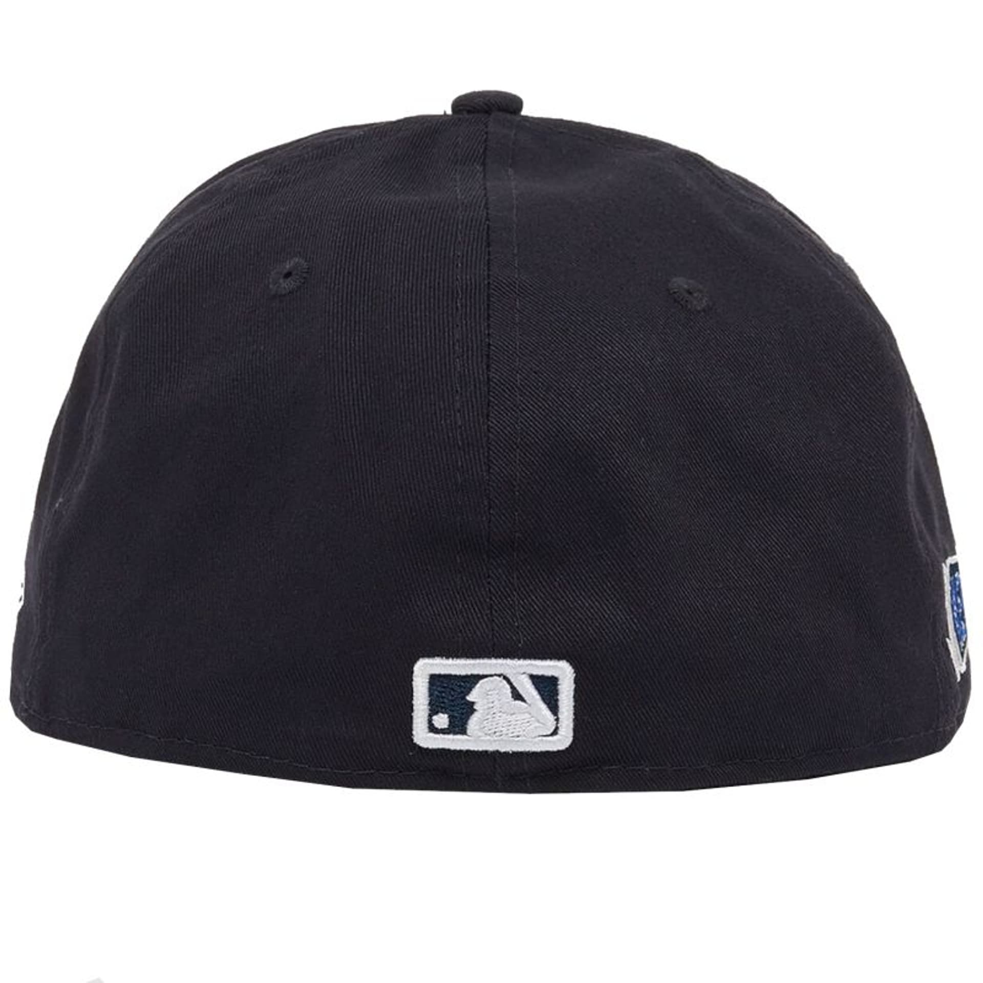

Czapka New Era Team City Patch 59F New York Yankees Cap (kolor Czarny. Szary/Srebrny, rozmiar 7 1/4)