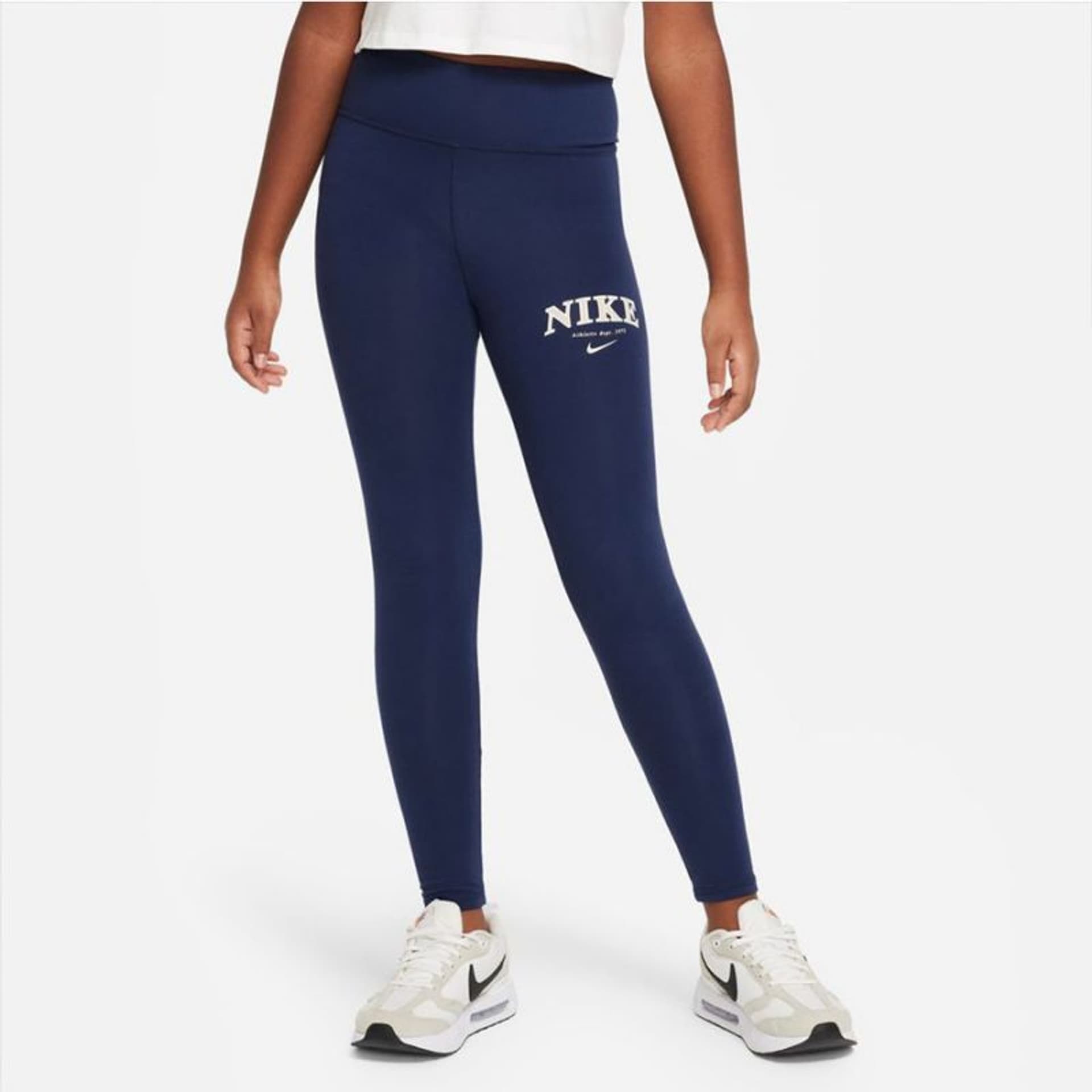 

Legginsy Nike Sportswear Trend HW Lggng Prnt Jr FD0889 (kolor Granatowy, rozmiar XL (158-170cm))