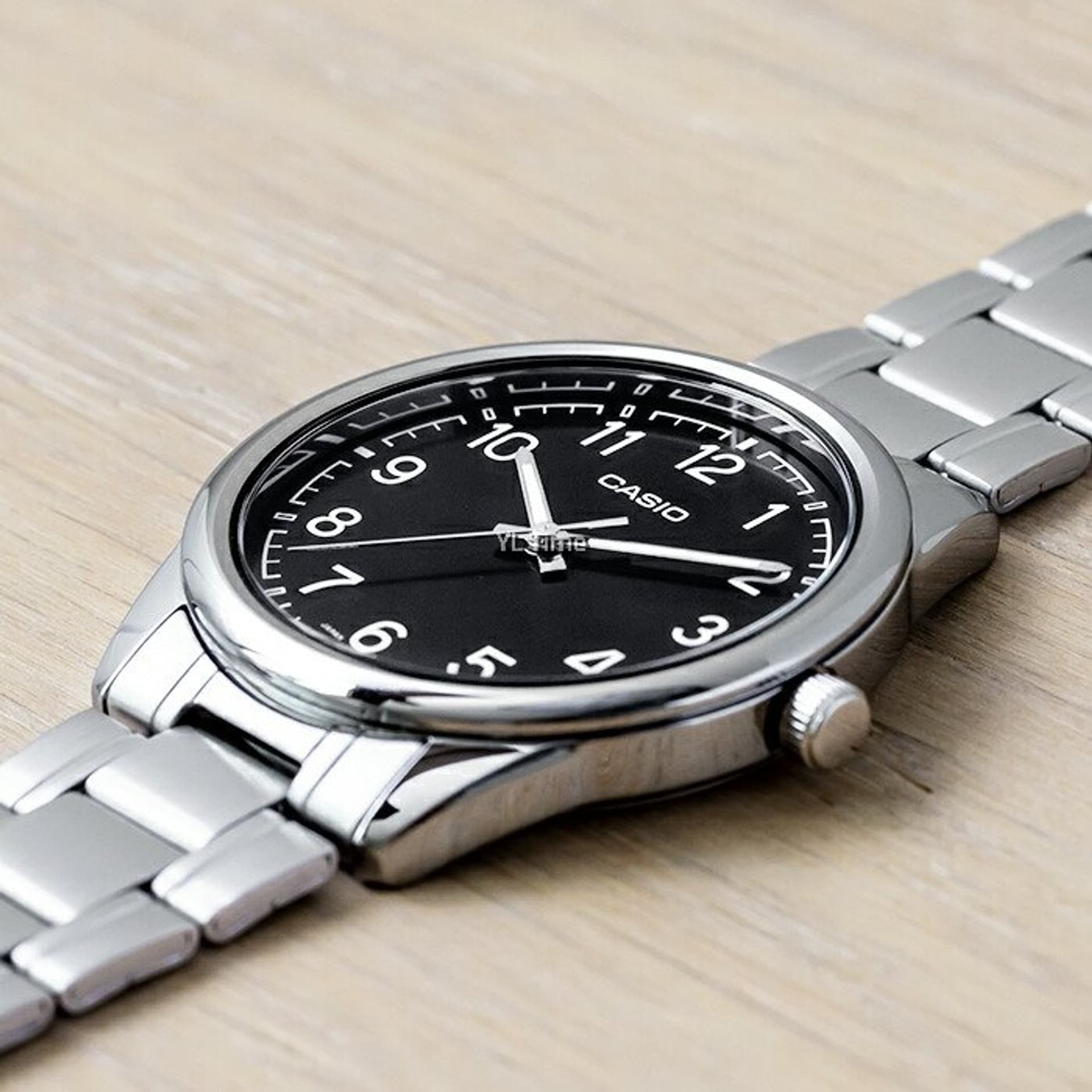 

ZEGAREK MĘSKI CASIO MTP-V005D-1B4 (zd105g)