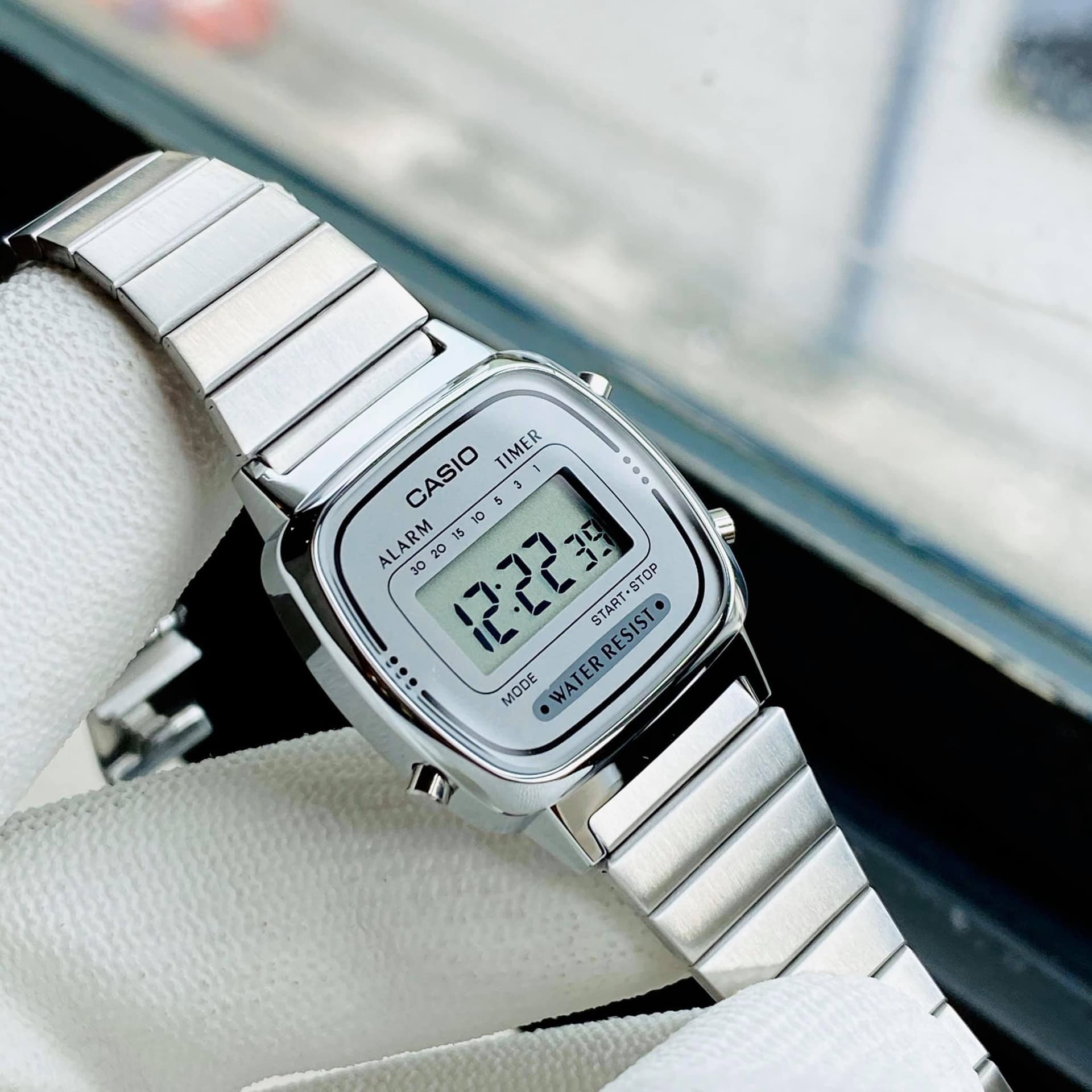 

ZEGAREK DAMSKI CASIO LA670WA-7D (zd597a) + BOX, Zd597a) + bo
