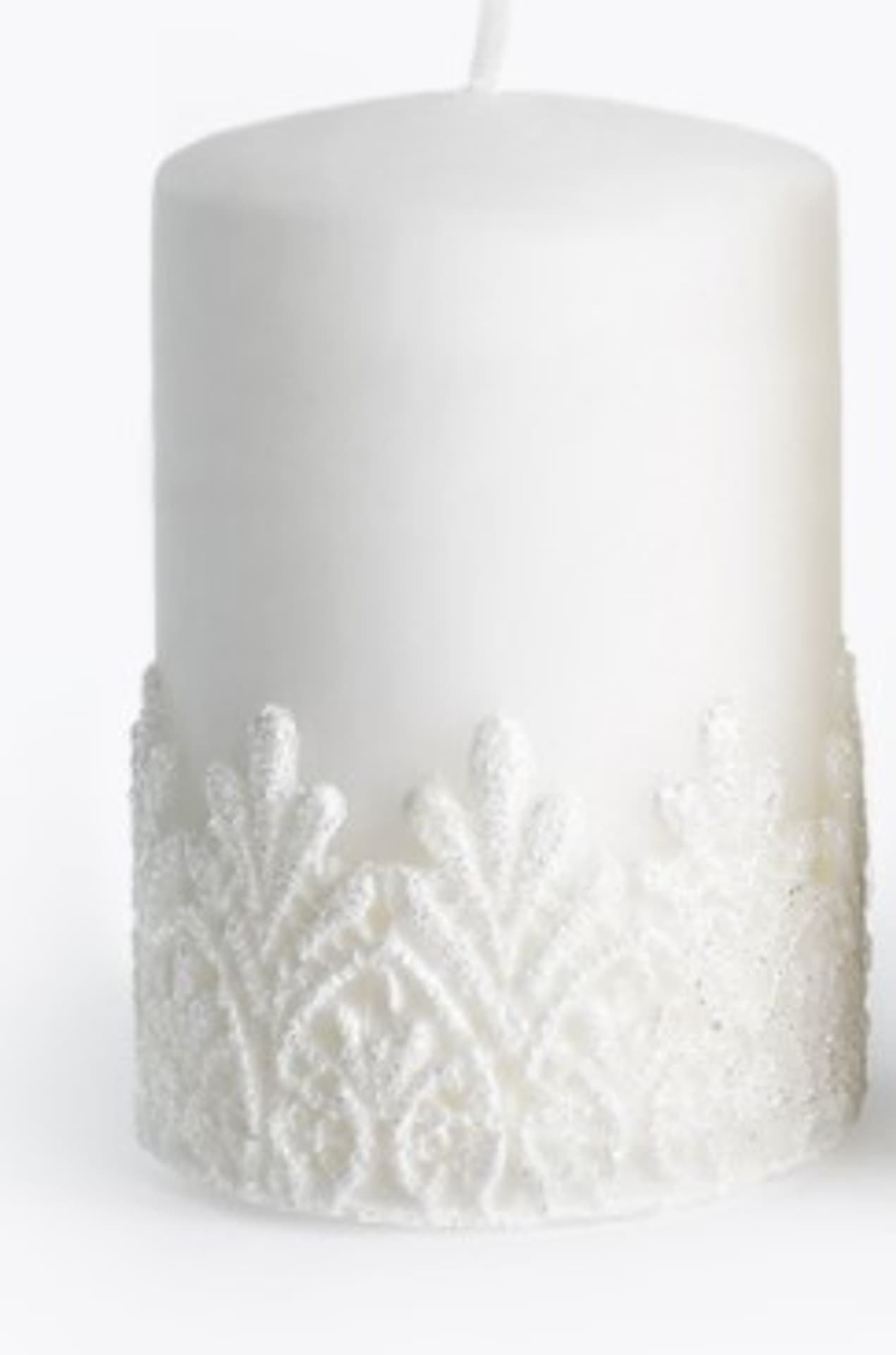 

Świeca KORONKI ŚW walec duży 7xh18cm biała
