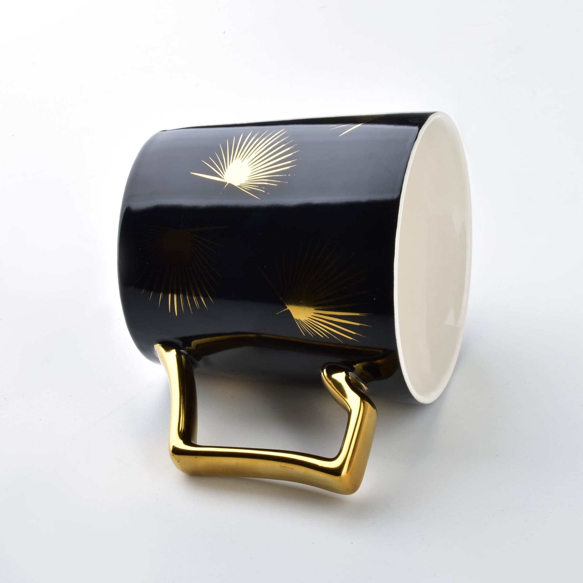 

KAREN Kubek 400ml h10x13.5x9.5cm