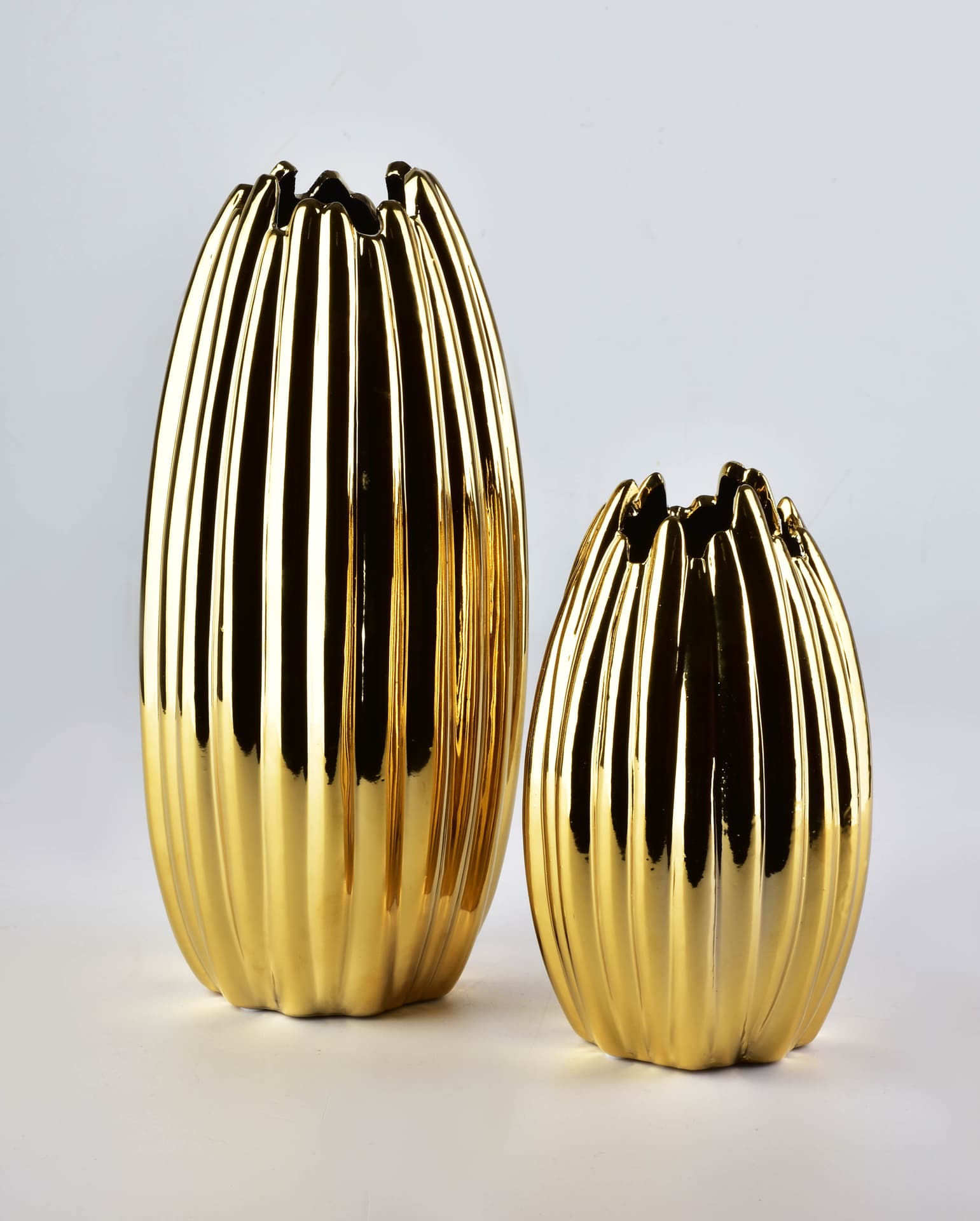 

RORY GOLD WAZON 11x7xh19,5cm